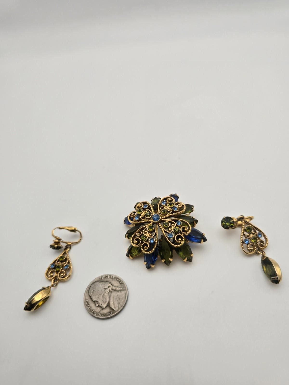 Other Vintage Filigree Brooch Earrings Blue & Green Stones Size ONE SIZE - 1 Thumbnail