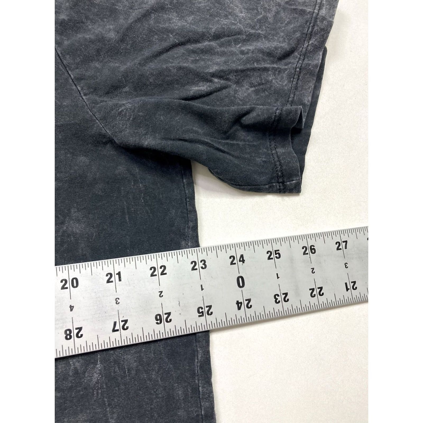 Vintage VINTAGE Bratz Logo T-Shirt Women XL Black Acid Wash Short Sleeve Size XL / US 12-14 / IT 48-50 - 7 Thumbnail
