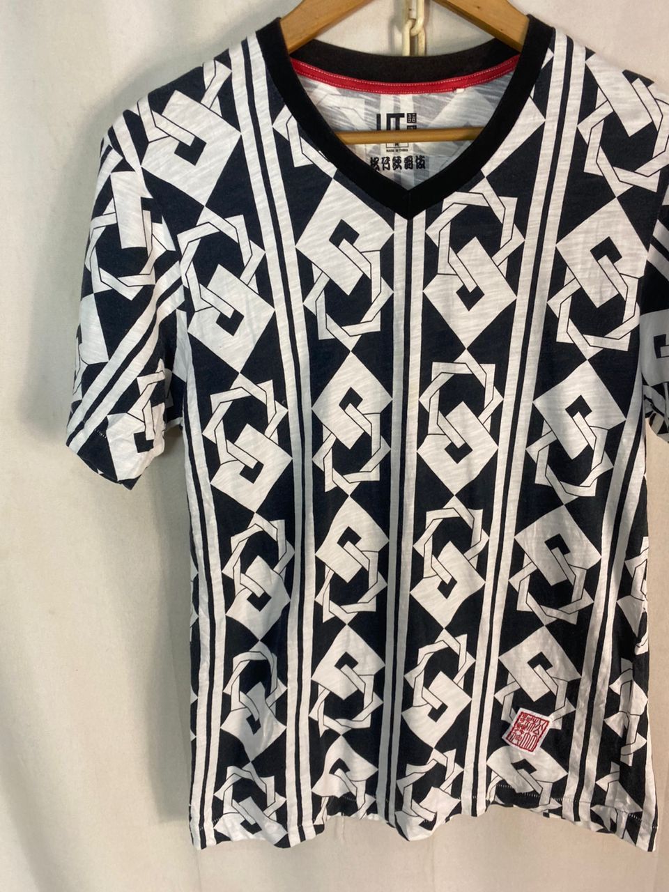 Japanese Brand × Uniqlo Shochiku kabuki x ut fullprint tshirt by Uniqlo Size US M / EU 48-50 / 2 - 2 Thumbnail
