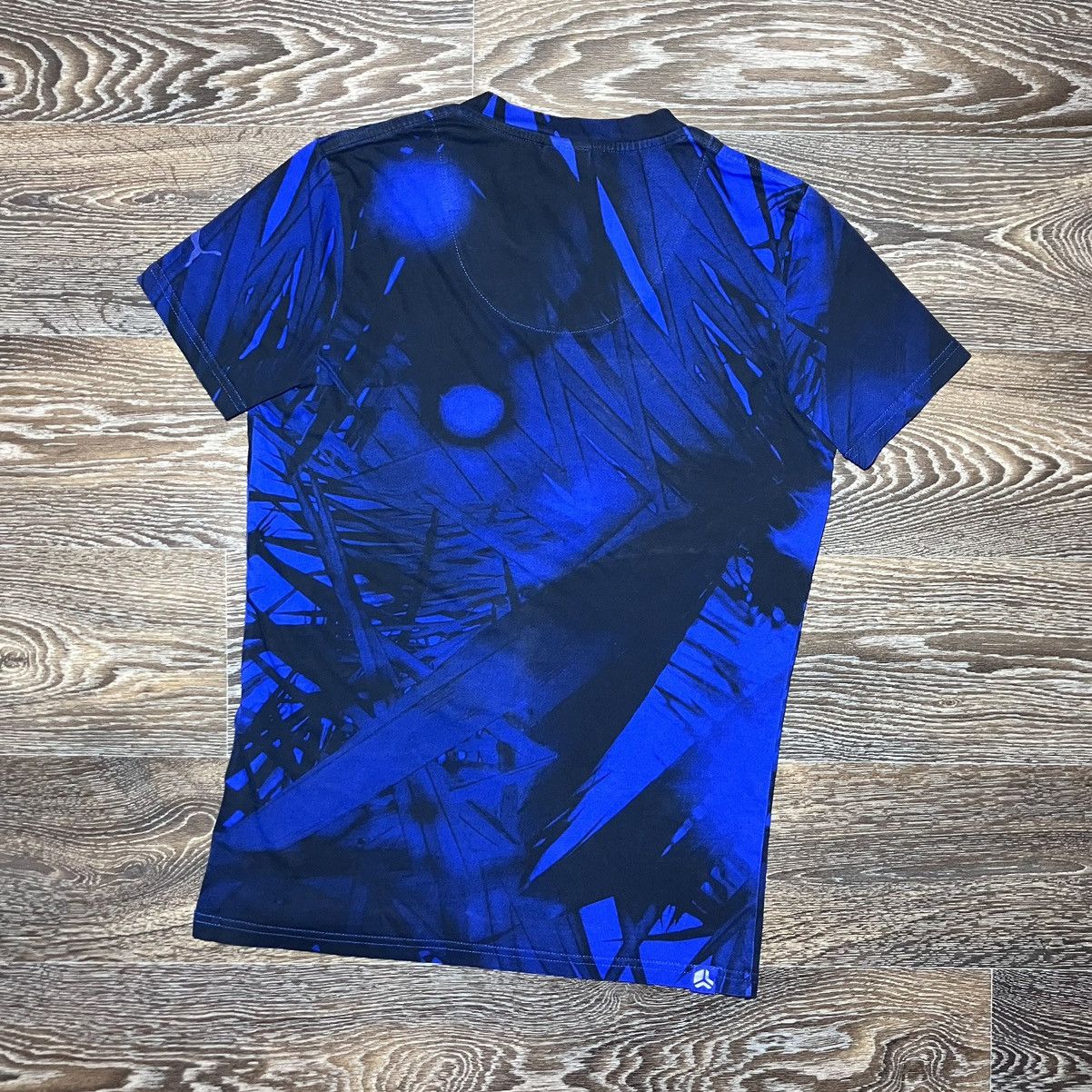 Hussein Chalayan × Puma S/S’2011 Puma by Hussein Chalayan All Over Print T-Shirt Size US S / EU 44-46 / 1 - 5 Thumbnail