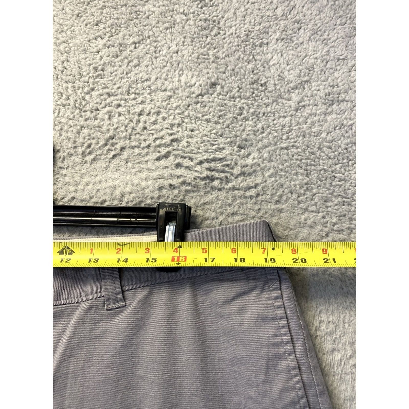 J.Crew J.CREW Shorts Mens 38 Gray 100% Cotton Chino Flat Front Button Zipper Casual /0863 Size US 38 / EU 54 - 4 Thumbnail