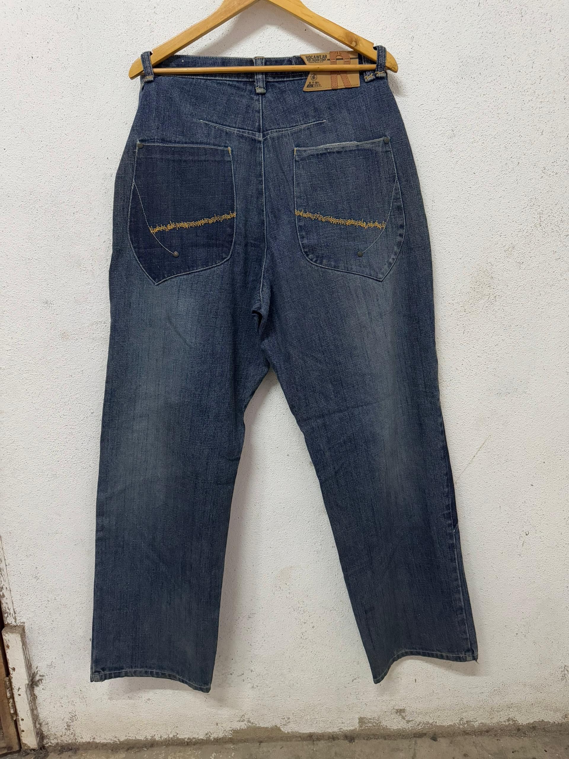 Rocawear Rocawear y2k jeans nice design Size US 34 / EU 50 - 6 Thumbnail