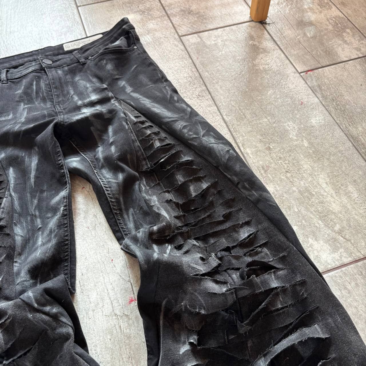 Japanese Brand Custom Black Baggy Distressed Jeans Painted Wide Leg Size US 31 - 4 Thumbnail
