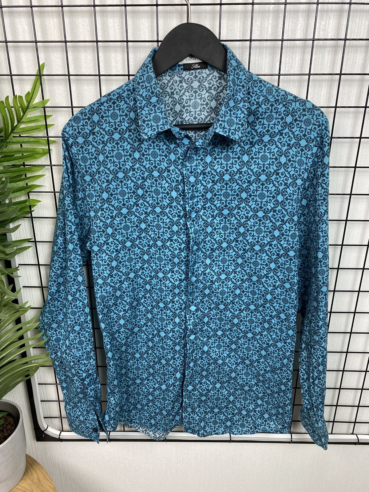 Versace Versace collection All over print shirt Men 16/42 Blue Size US L / EU 52-54 / 3 - 1 Thumbnail