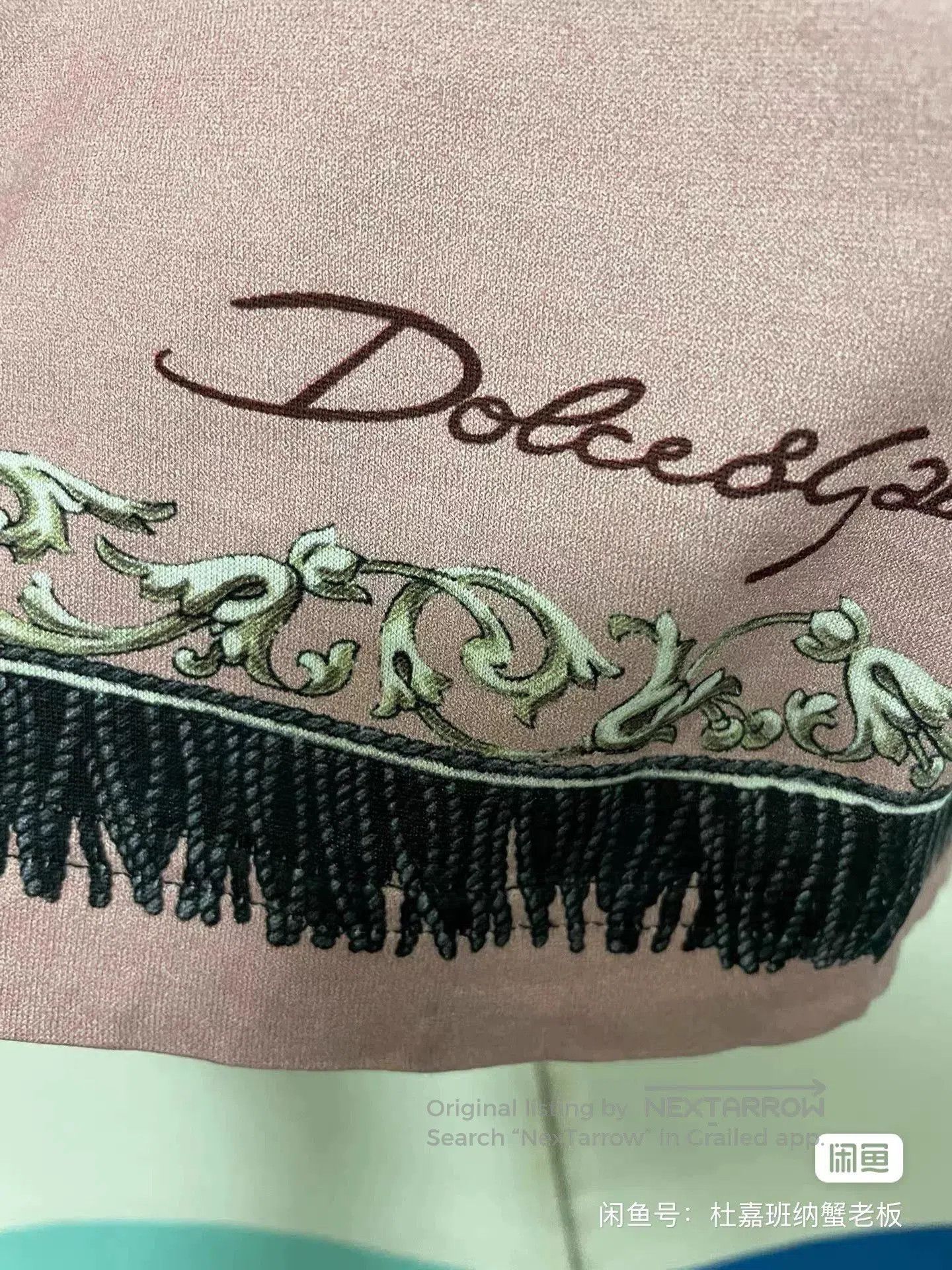 Dolce & Gabbana Dolce & Gabbana Short Sleeve T-Shirt. Size US M / EU 48-50 / 2 - 5 Thumbnail