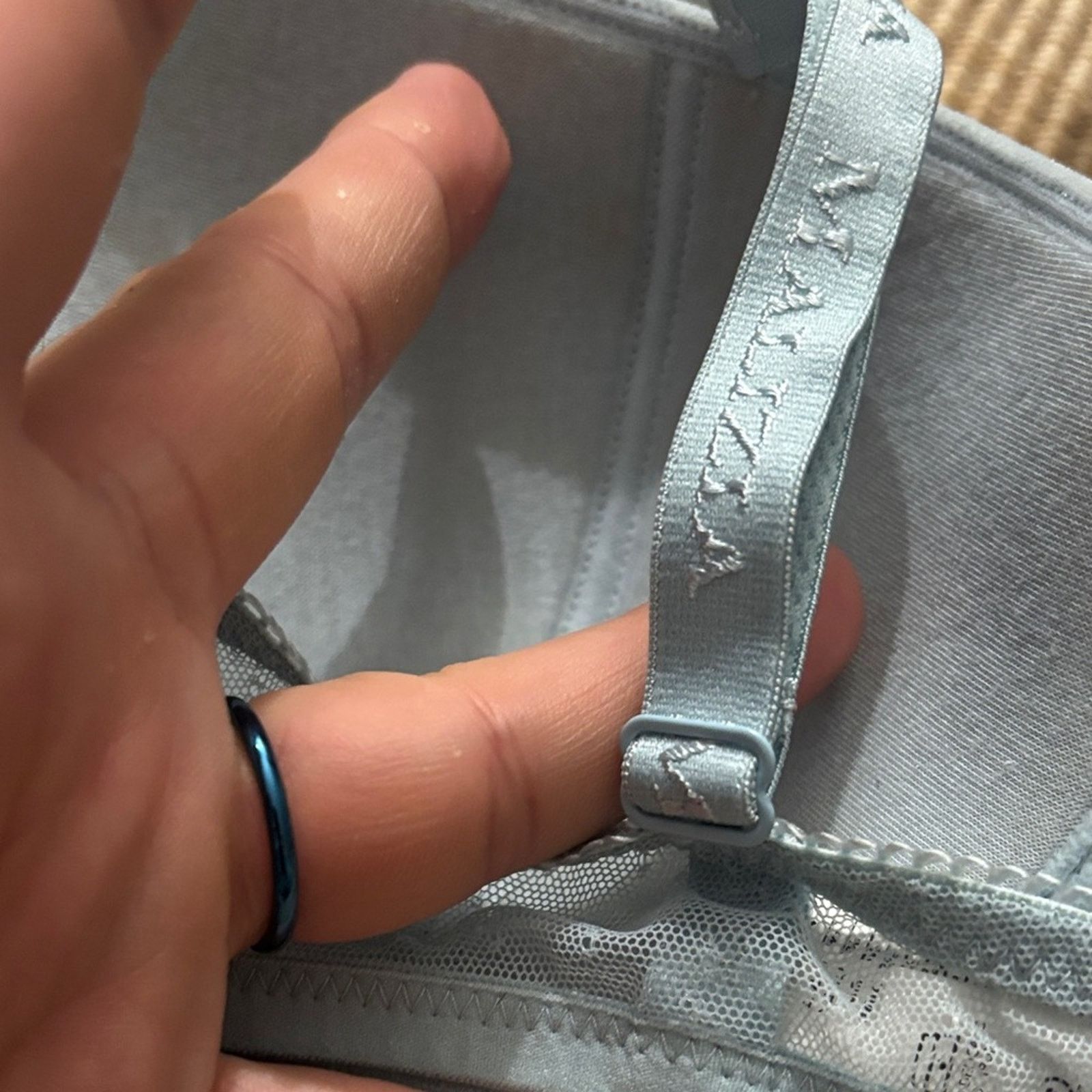 La Perla NWT Malizia by La Perla Light Blue Embroidered Bra size 36C Size ONE SIZE - 9 Thumbnail