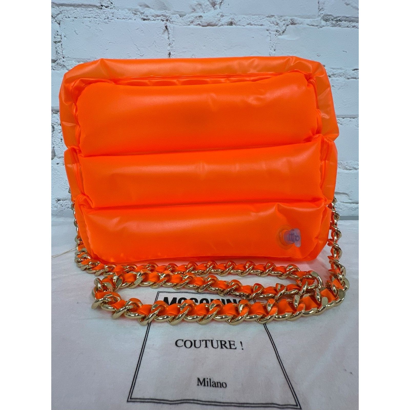 Moschino SS23 Moschino Couture Orange Inflatable Crossbody Bag Logo Size ONE SIZE - 6 Thumbnail