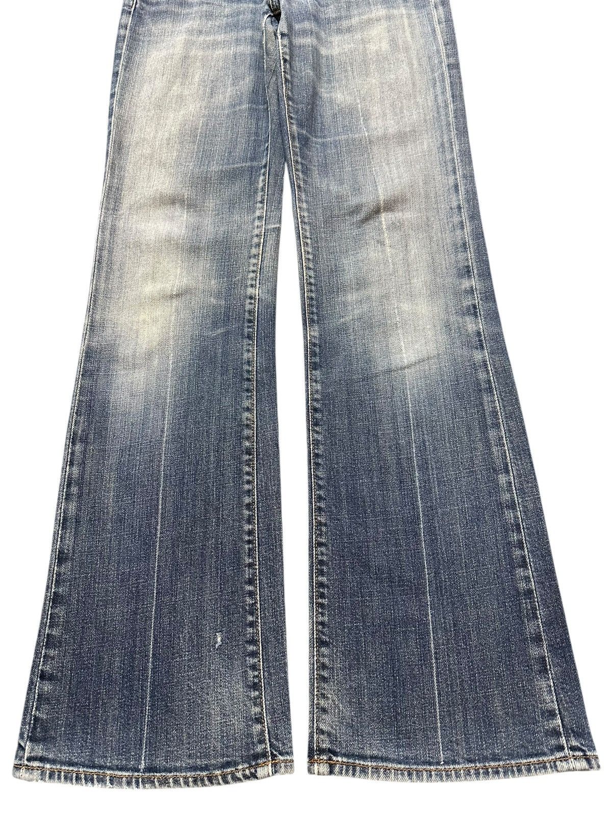 Other Vintage Japanese Brand Blue Faded Wash Style Flare Jeans Size US 28 / EU 44 - 7 Thumbnail