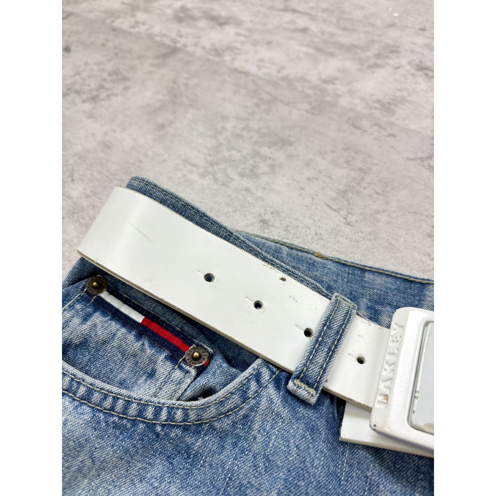 Oakley Y2K Oakley White Belt Size ONE SIZE - 2 Thumbnail
