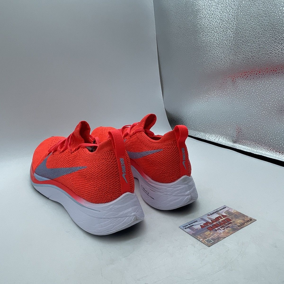 Nike Zoom vaporfly bright crimson Size US 11 / EU 44 - 4 Thumbnail