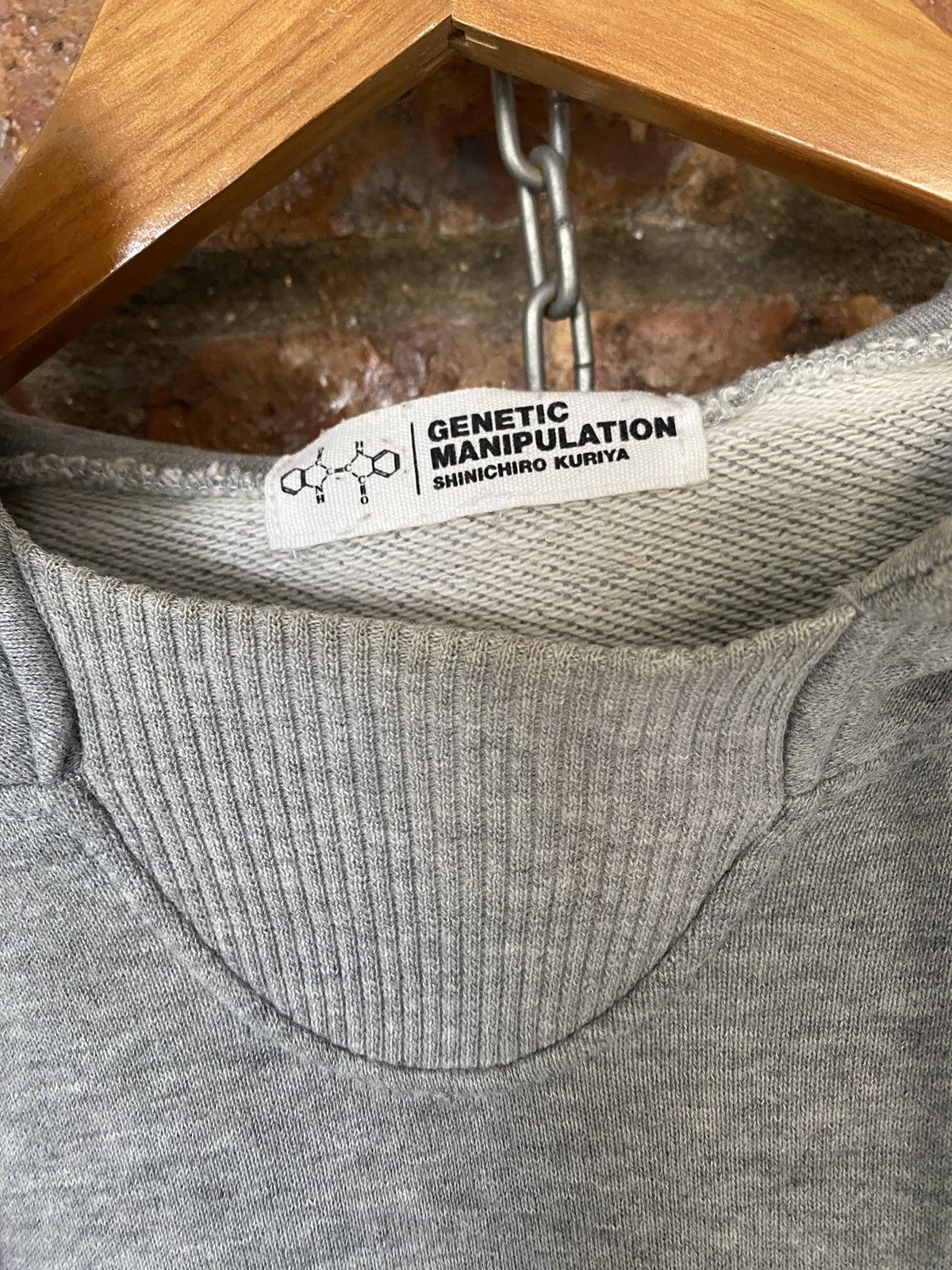 Genetic Manipulation Shinichiro Kuriya × Japanese Brand × Toyo Enterprises Genetic Manipulation Shinichiro Kuriya fish Koi embroidered Size US M / EU 48-50 / 2 - 6 Thumbnail