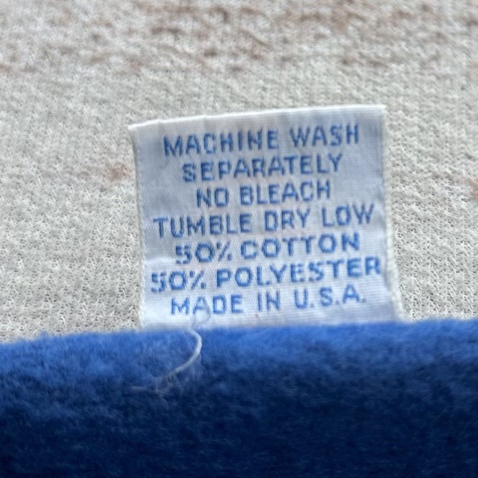 Japanese Brand VINTAGE CRAZY SHIRT HAWAII MADE IN USA FLORA DESIGN 70’S Size US M / EU 48-50 / 2 - 11 Thumbnail