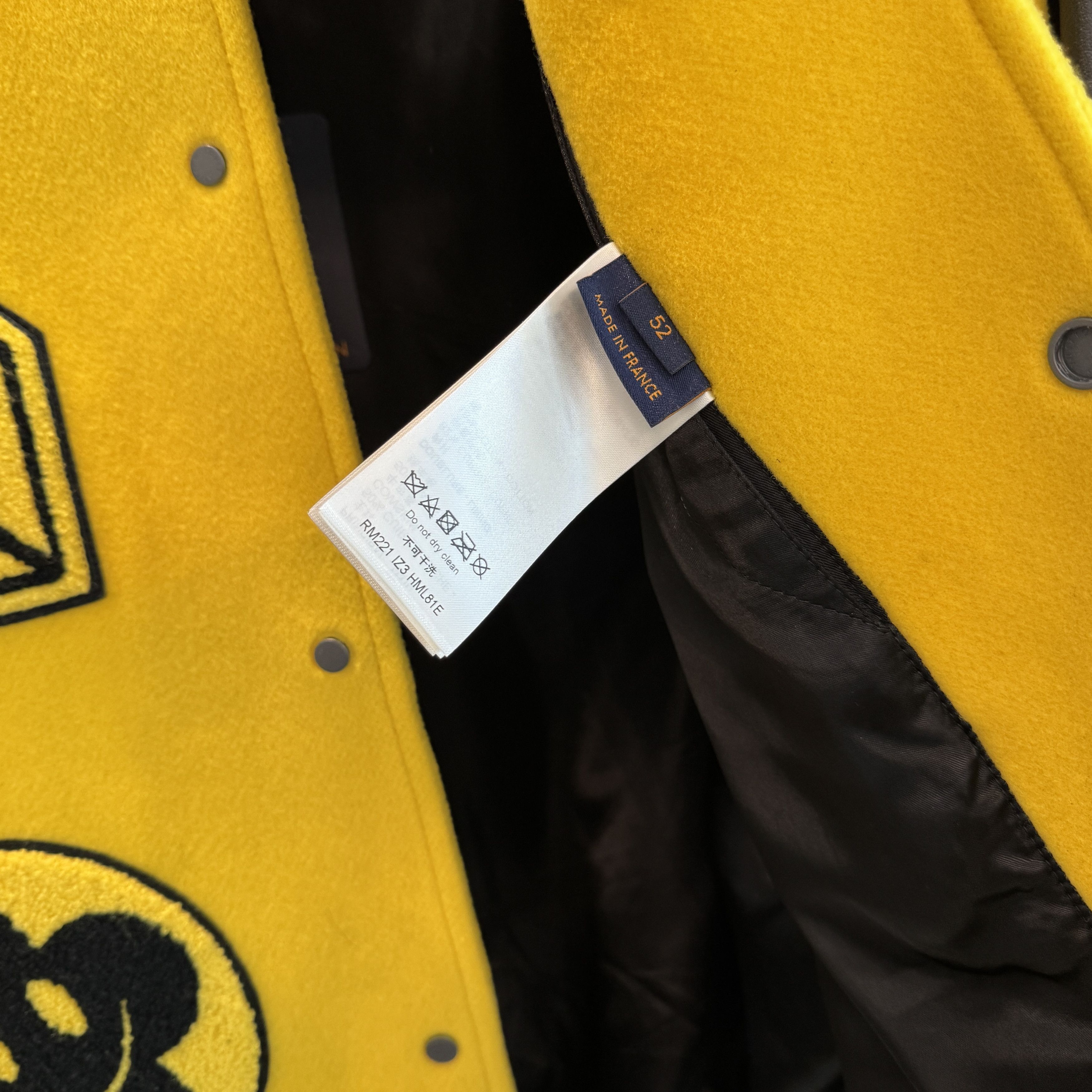 Louis Vuitton LOUIS VUITTON SS22 VARSITY JACKET - YELLOW/BLACK Size US L / EU 52-54 / 3 - 6 Thumbnail