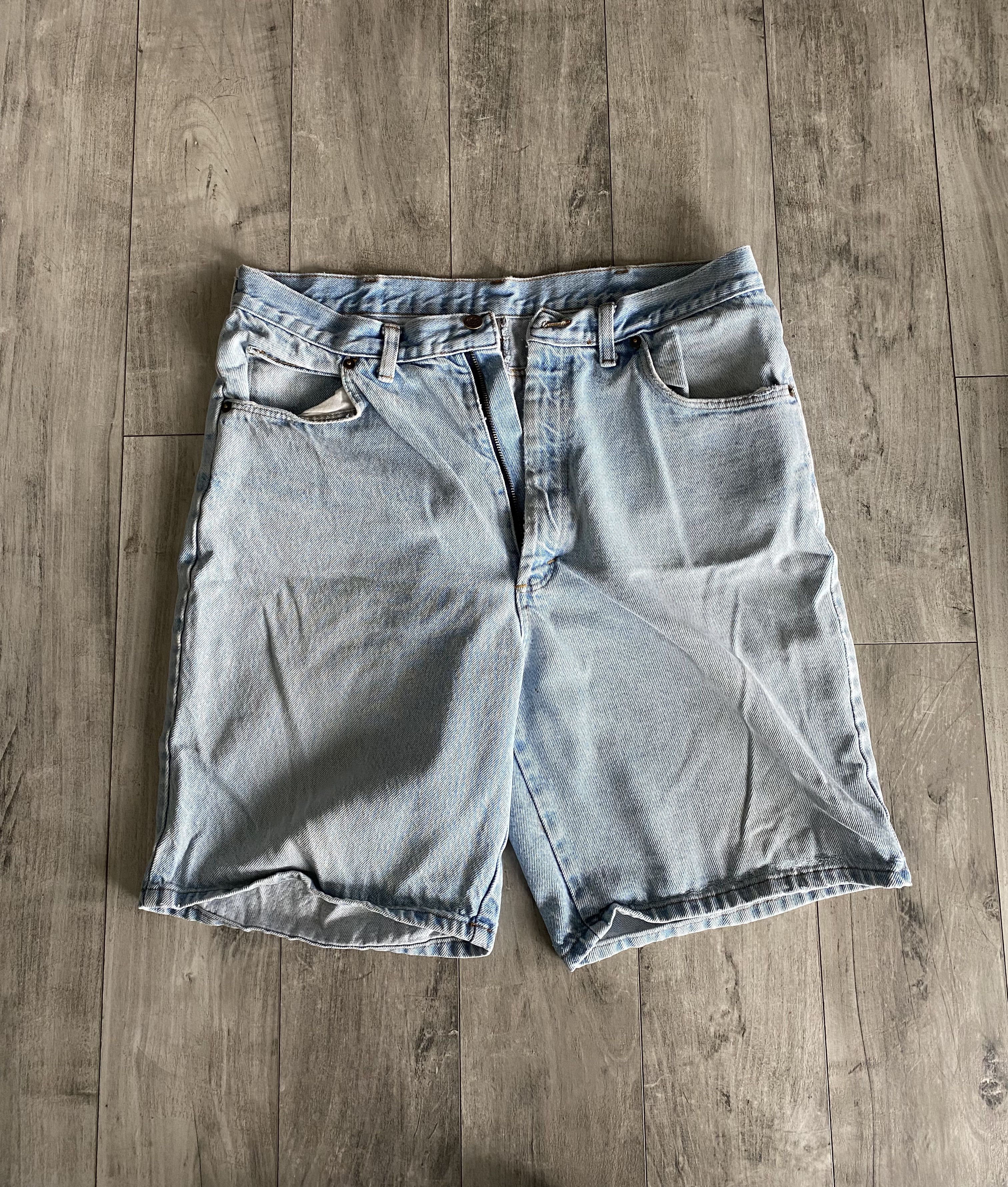 Vintage Vintage Lightwash Jorts 36 Size US 36 / EU 52 - 1 Thumbnail