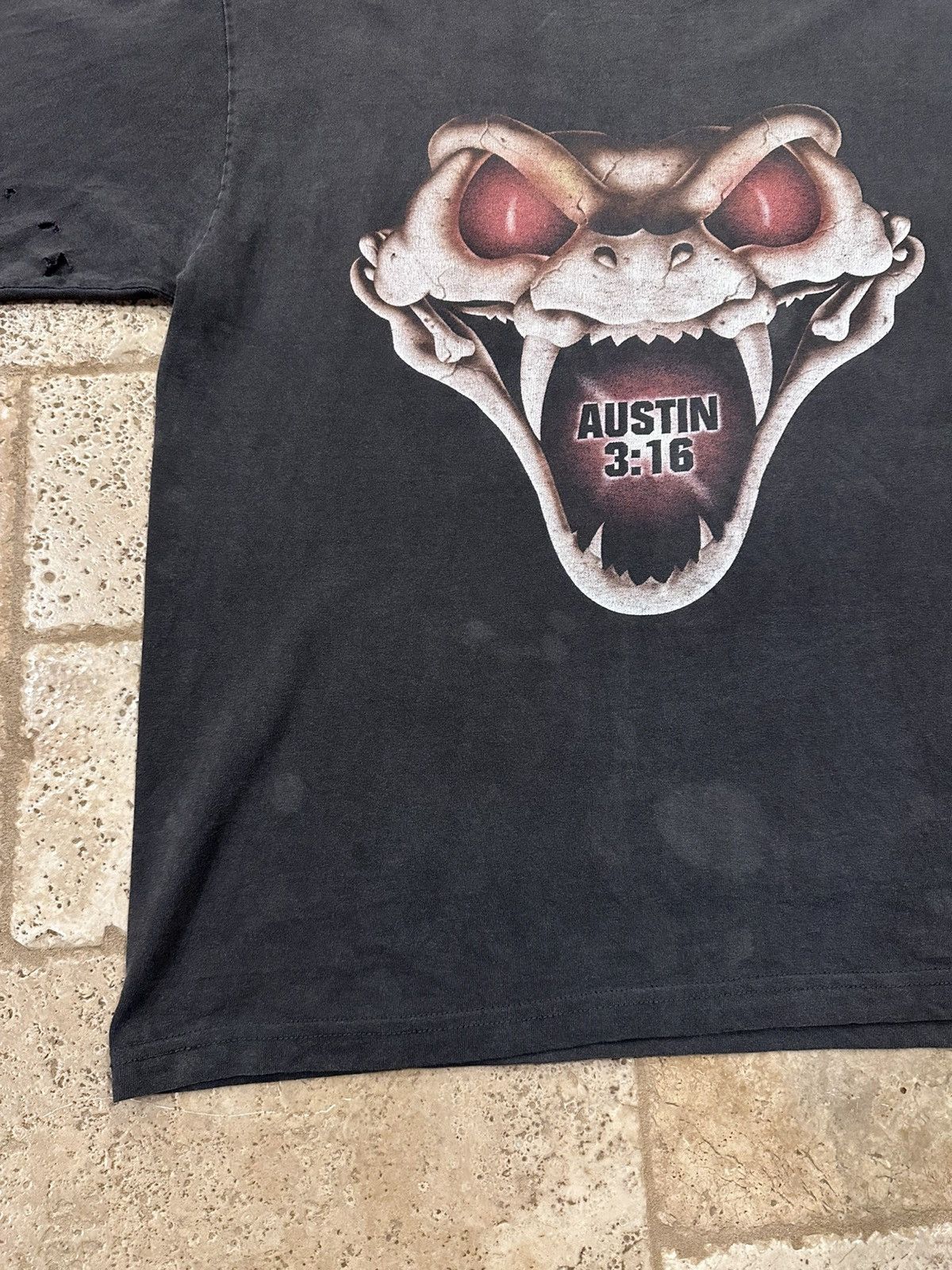 Vintage Vintage Stone Cold Steve Austin Don’t Trust Anybody WWF Tee Size US XL / EU 56 / 4 - 5 Thumbnail