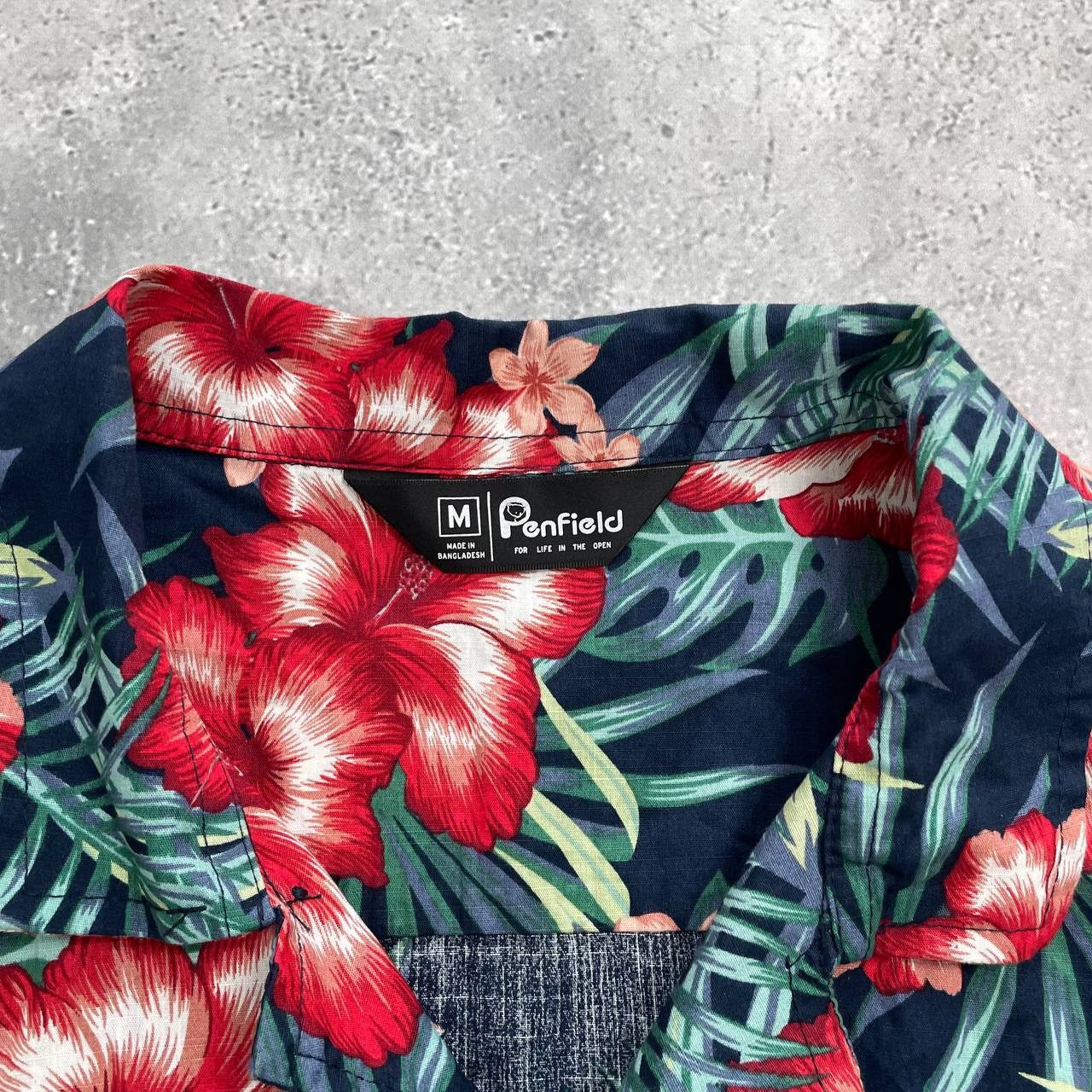 Penfield Penfield Hawaiian Short Sleeve Shirt Green/ Red Size M Size US M / EU 48-50 / 2 - 3 Thumbnail