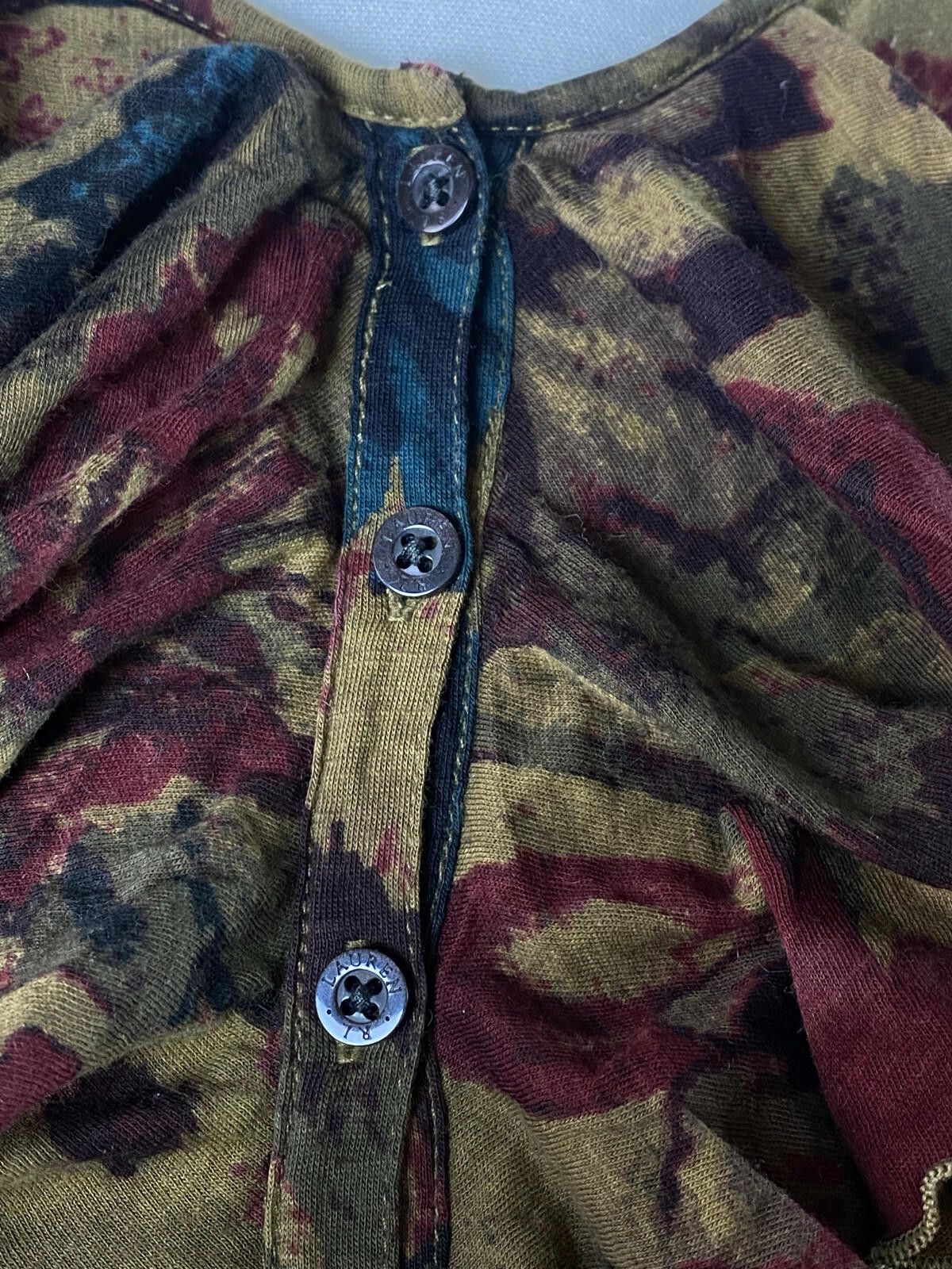 Lauren Ralph Lauren Lauren Ralph Lauren Multicolor Floral Button Sweater Size M Size M / US 6-8 / IT 42-44 - 4 Thumbnail