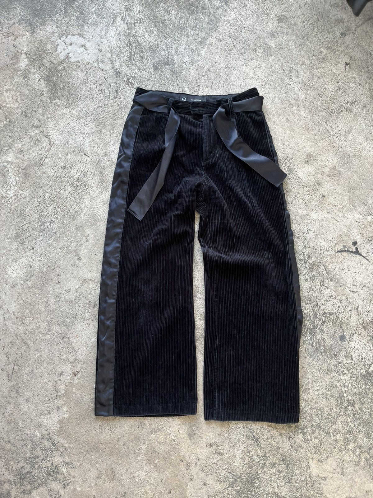 Undercover Undercover x GU Corduroy wide leg pants Size US 31 - 1 Thumbnail