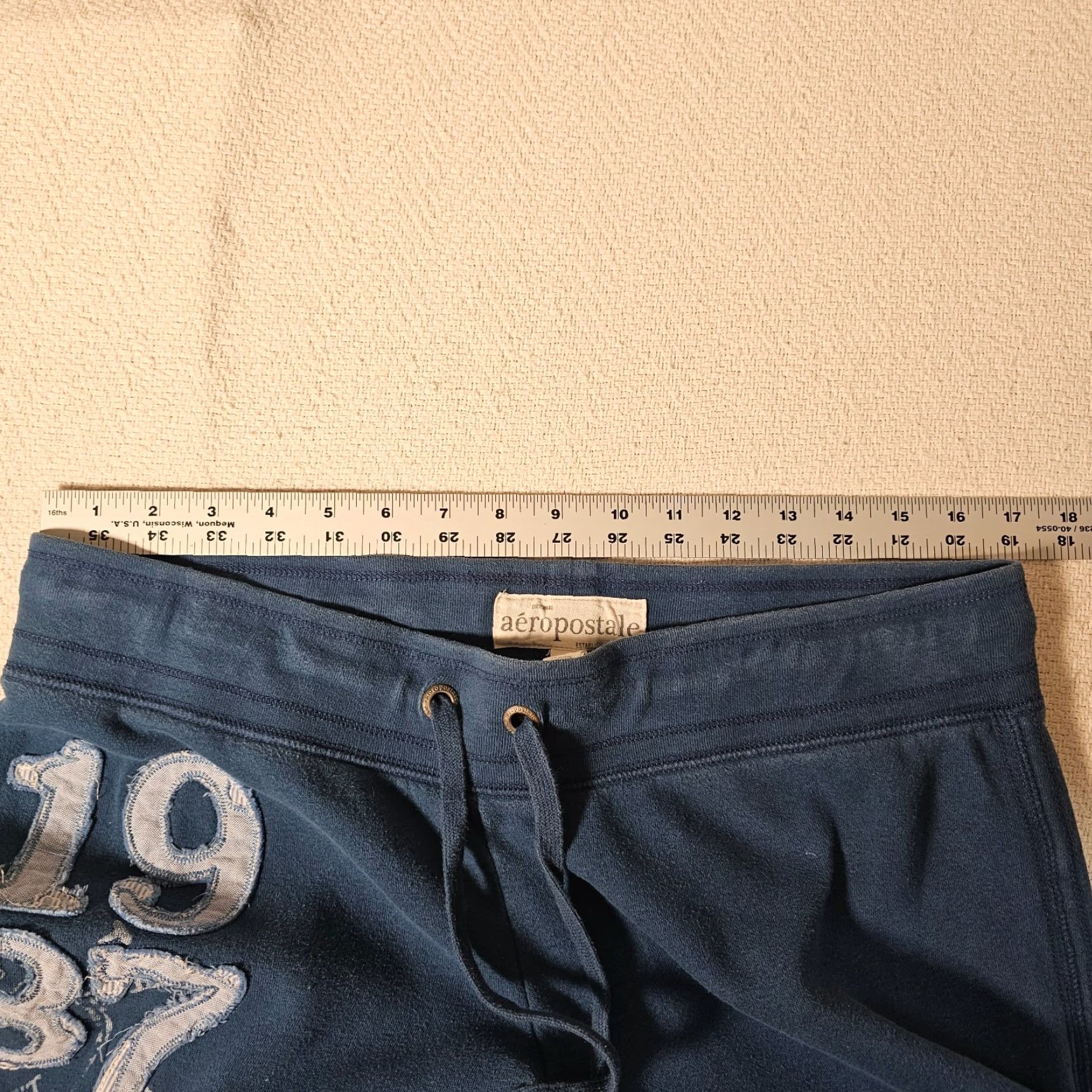 Aeropostale VINTAGE Aeropostale Women's Sweatpants L Blue Fleece Casual Comfort Drawstring Size 36" / US 14 / IT 50 - 5 Thumbnail