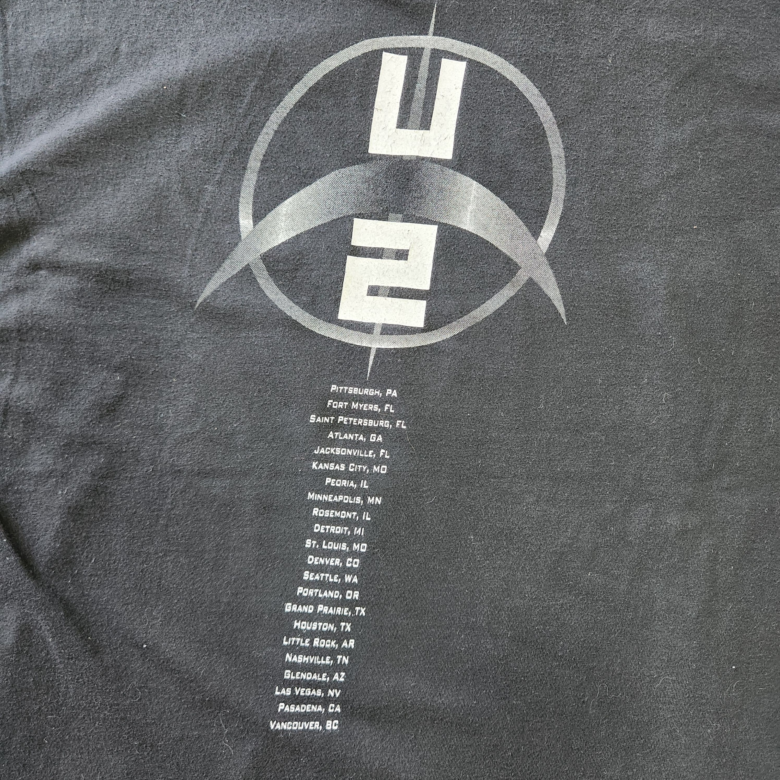 Band Tees × Vintage Vintage Y2K Bono U2 Tour 360 Black TShirt Size US L / EU 52-54 / 3 - 17 Thumbnail