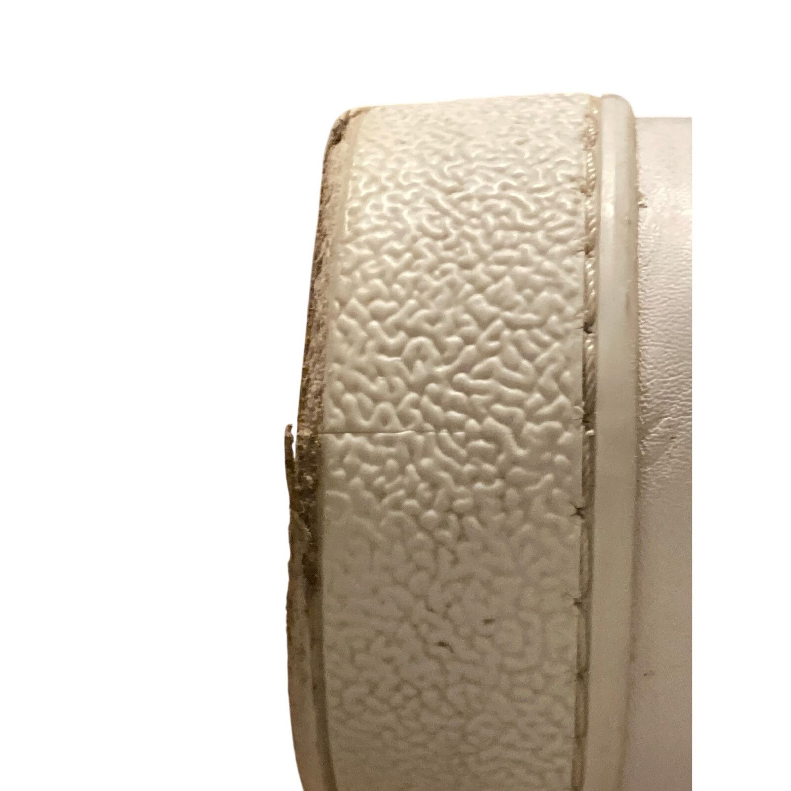 Louis Vuitton White Louis Vuitton Frontrow Sneakers Women's US 6 EU 36.5 Size US 6 / IT 36 - 12 Thumbnail