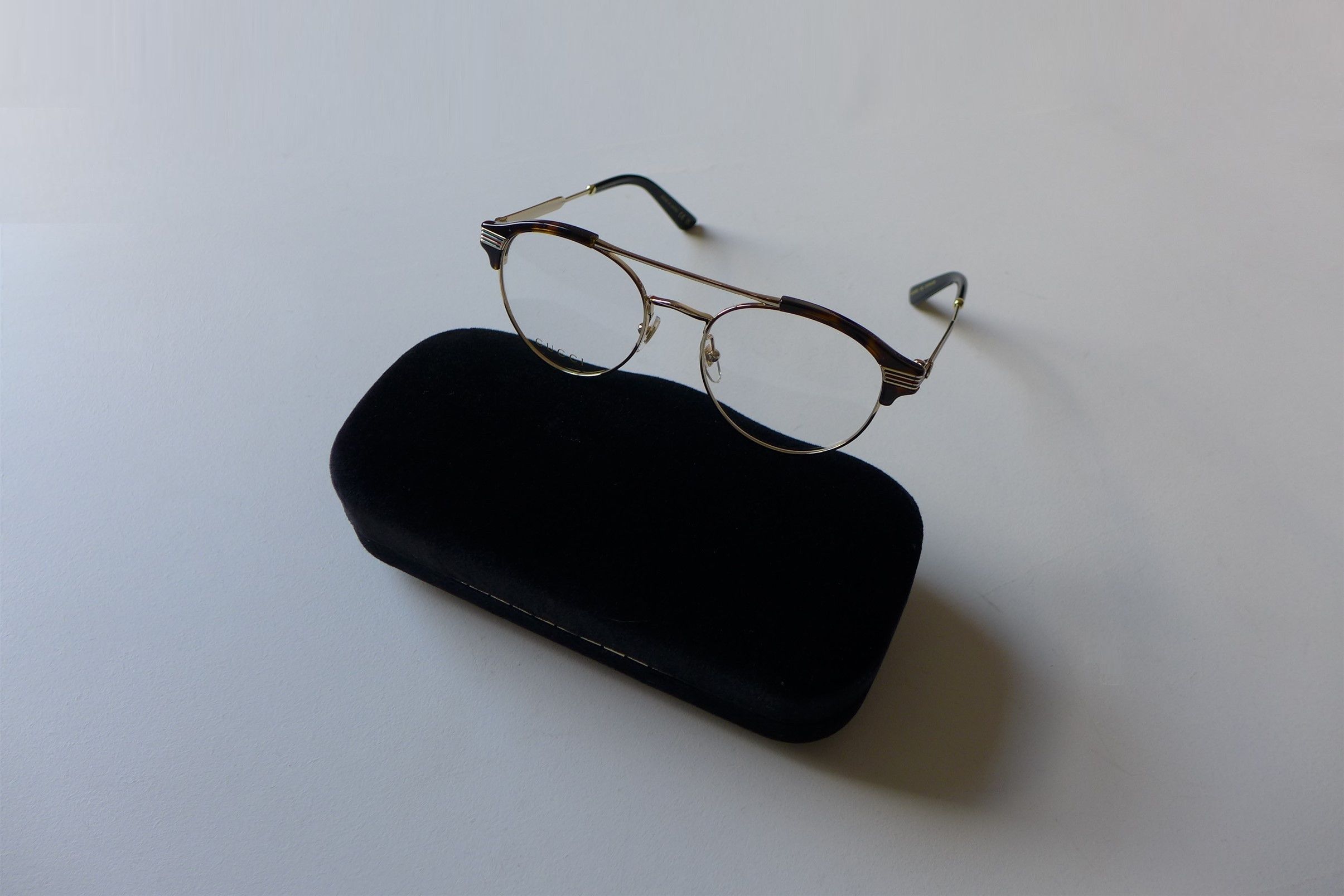Gucci Gucci GG02890 Optical Glasses - Gold Metal & Havana Acetate. Size ONE SIZE - 1 Thumbnail
