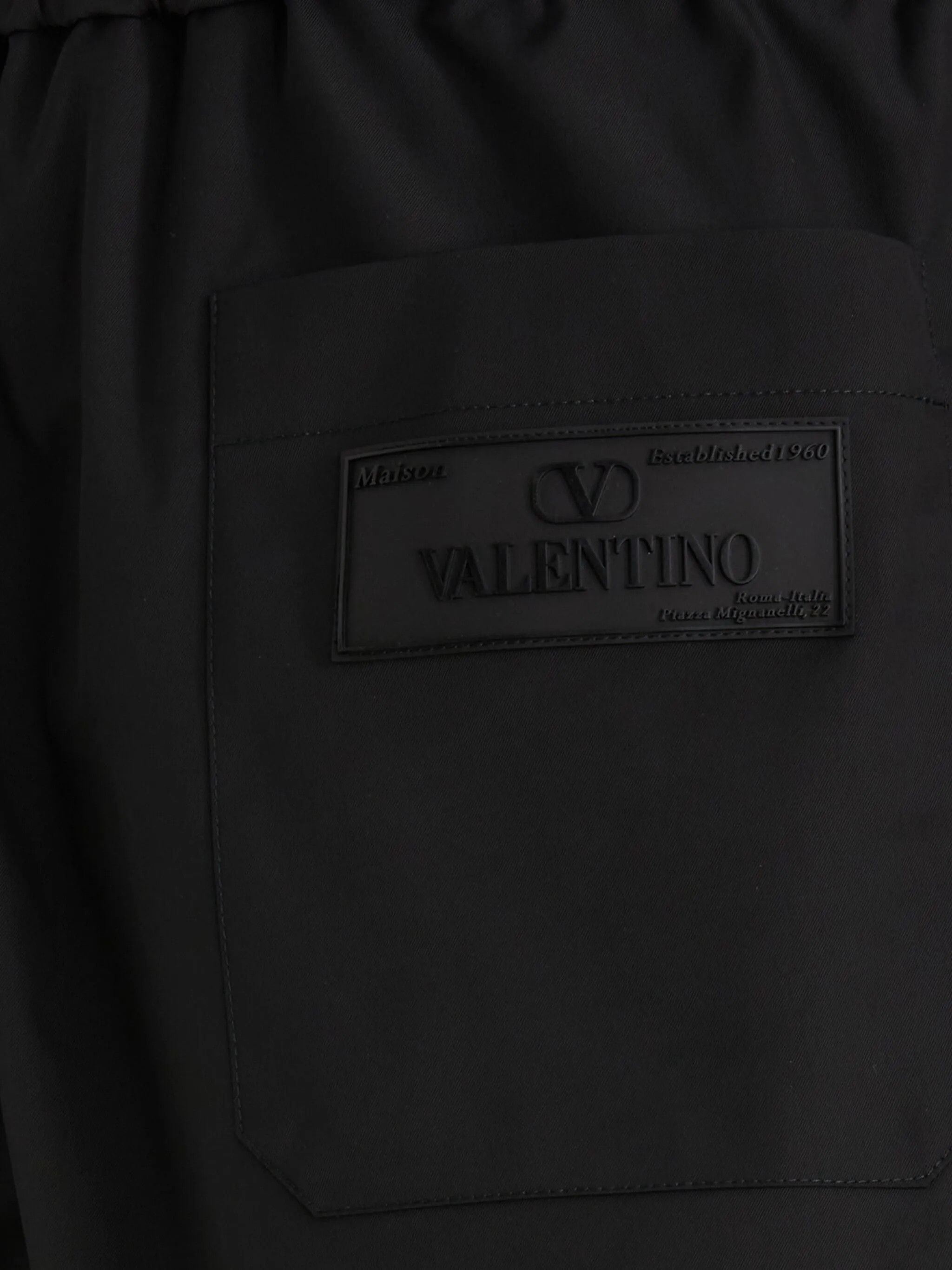 Valentino o1y0525 Short in Black Size US 34 / EU 50 - 3 Thumbnail