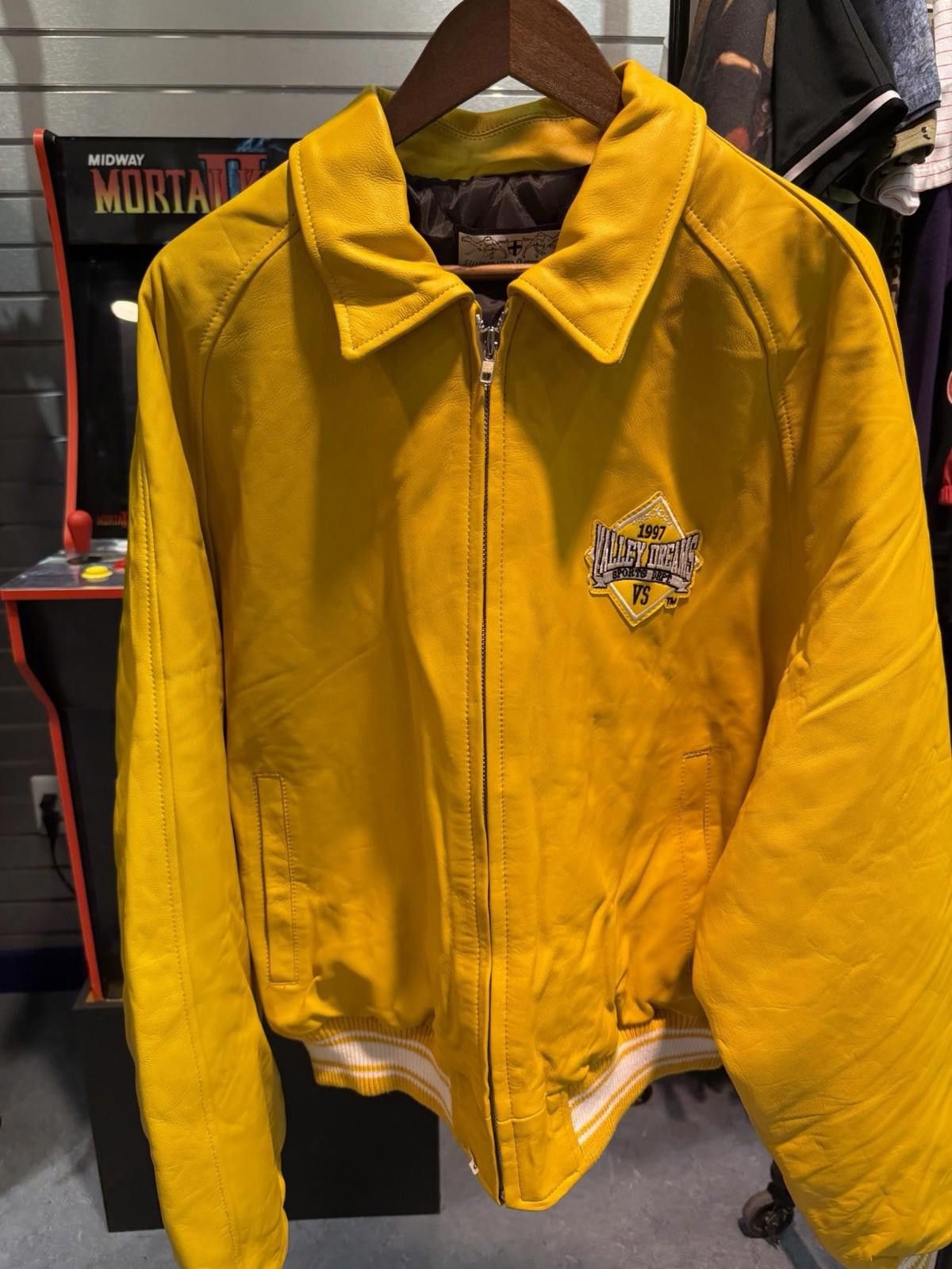 Other ValeLives Valley Leather Jacket Yellow Rare Release Size XL Size US XL / EU 56 / 4 - 7 Thumbnail