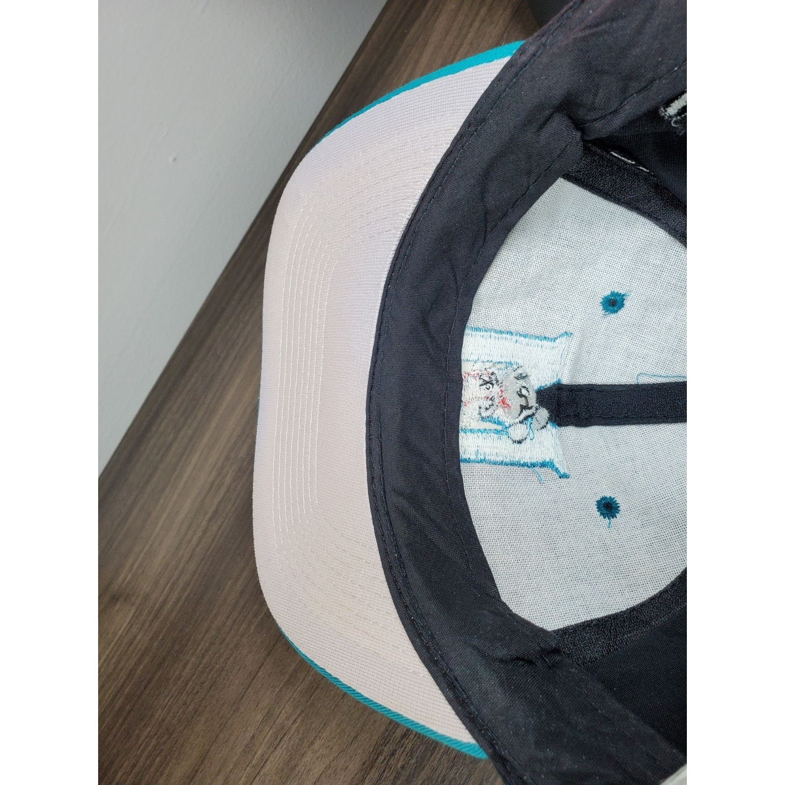 Disney × Mickey Unlimited × Vintage Disney Mickey Mouse Snapback Hat Cap M Logo Two Tone Size ONE SIZE - 8 Thumbnail