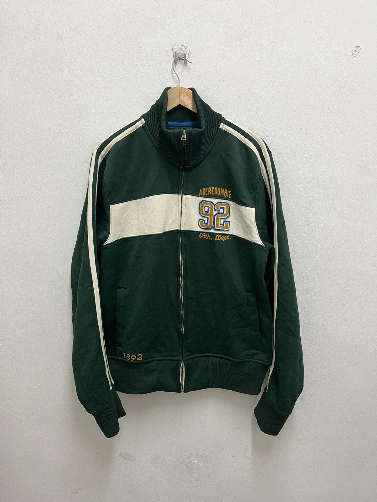 Abercrombie & Fitch Vintage Abercrombie & Fitch Ath Dept 92 Heavy Jacket Size US XXL / EU 58 / 5 - 2 Thumbnail