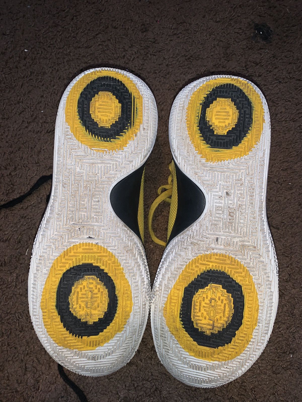 Nike Kyrie Low 1 Amarillo Size US 10.5 / EU 43-44 - 6 Thumbnail