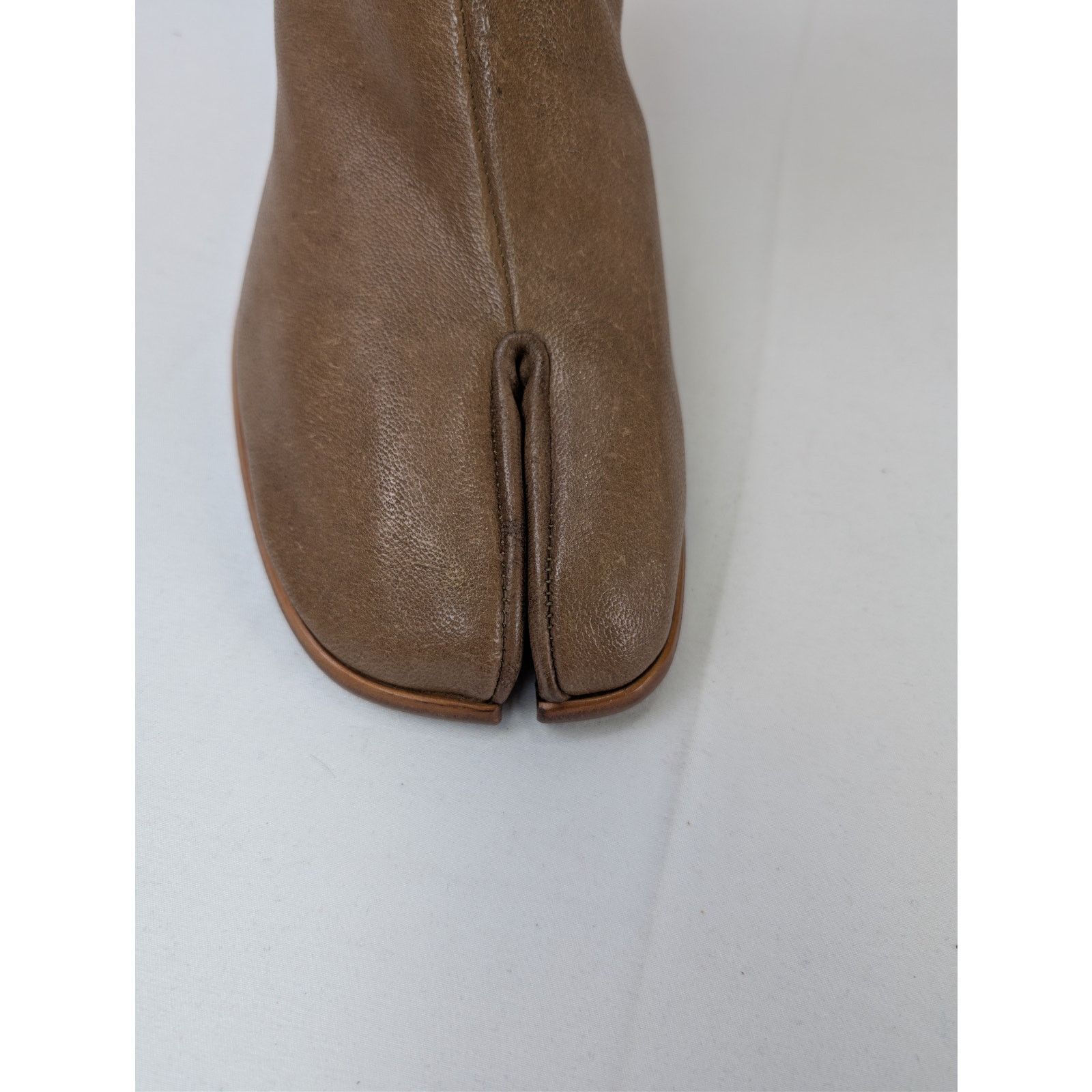 Maison Margiela o1rshd1 Tabi High Boots in Brown Size US 12 / EU 45 - 15 Thumbnail
