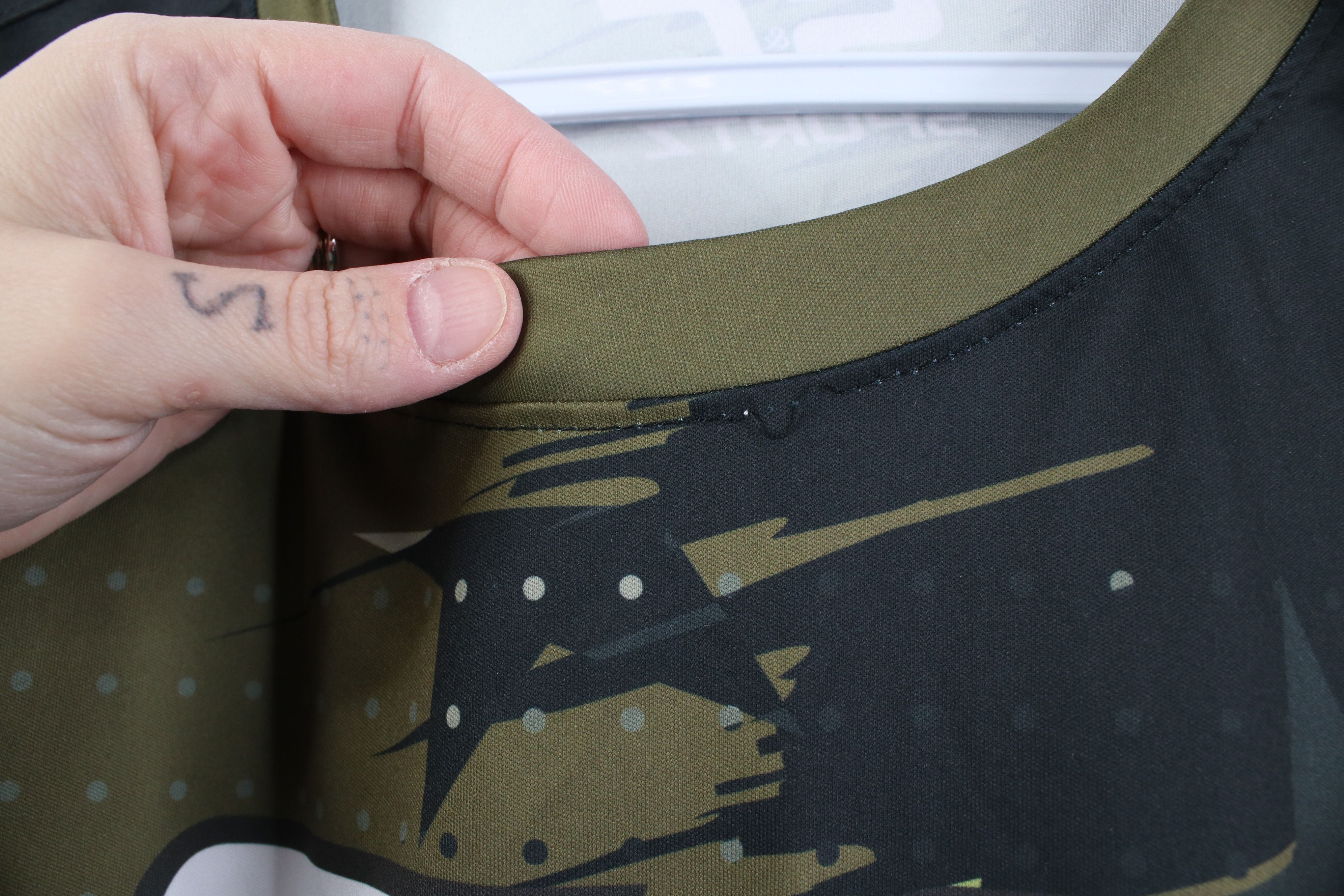 Vintage Y2K Military USMC Marines All Over Print Stars T-Shirt Size US L / EU 52-54 / 3 - 7 Thumbnail