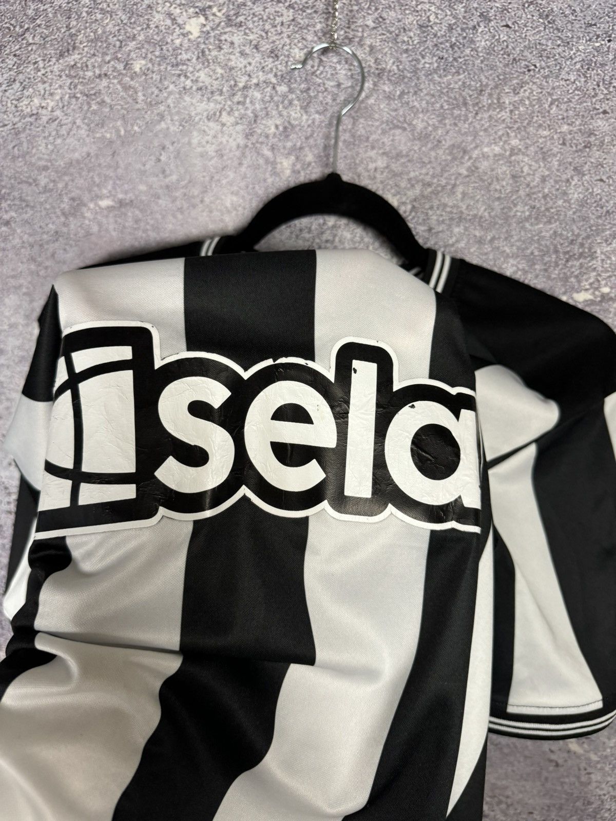 Castore × Vintage BURN Newcastle United 2023/24 Castore Soccer Jersey Size US M / EU 48-50 / 2 - 9 Thumbnail
