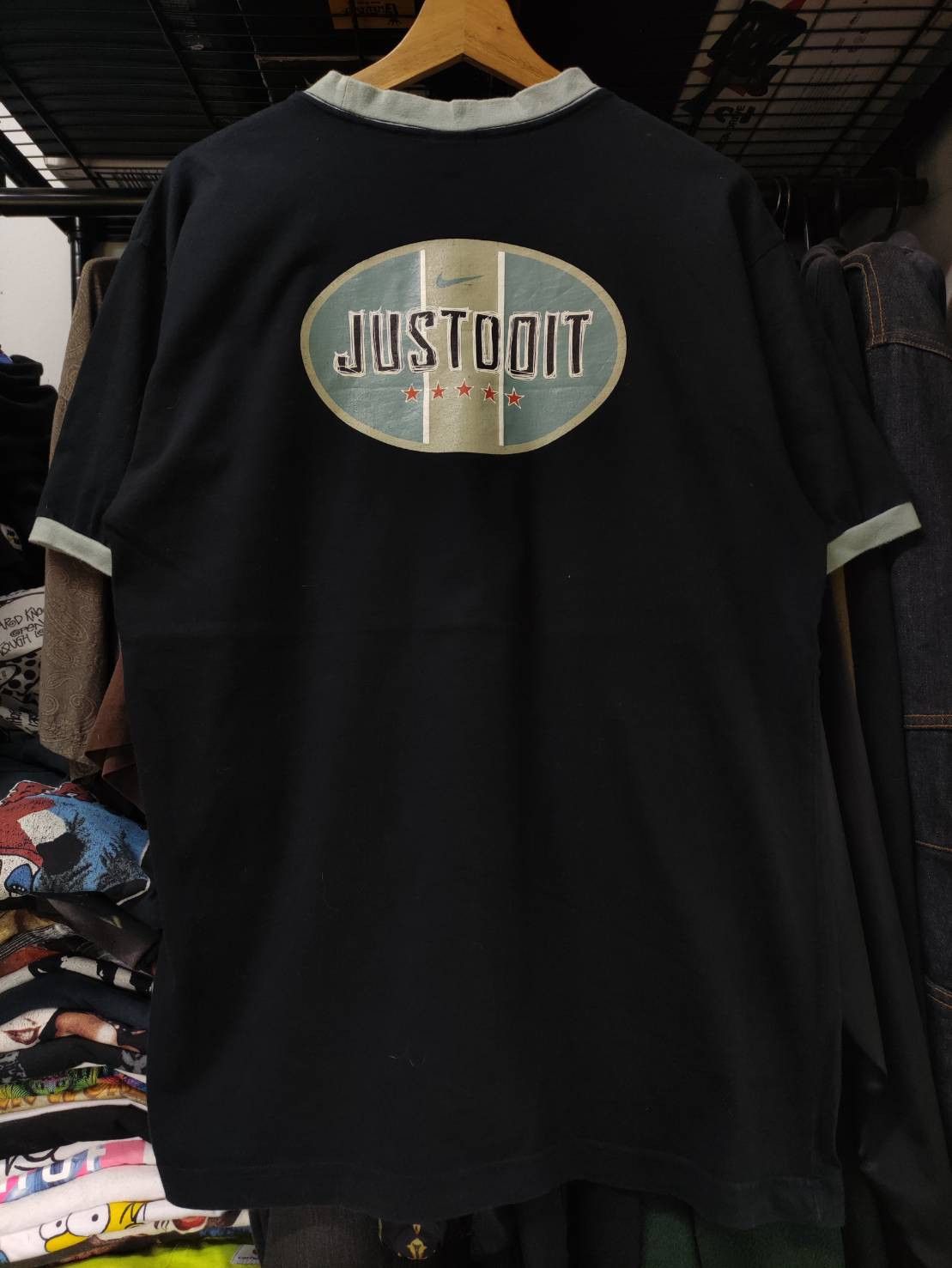 Nike Vtg 90's Nike "Just Do It " Logo T-Shirt Size US L / EU 52-54 / 3 - 6 Thumbnail