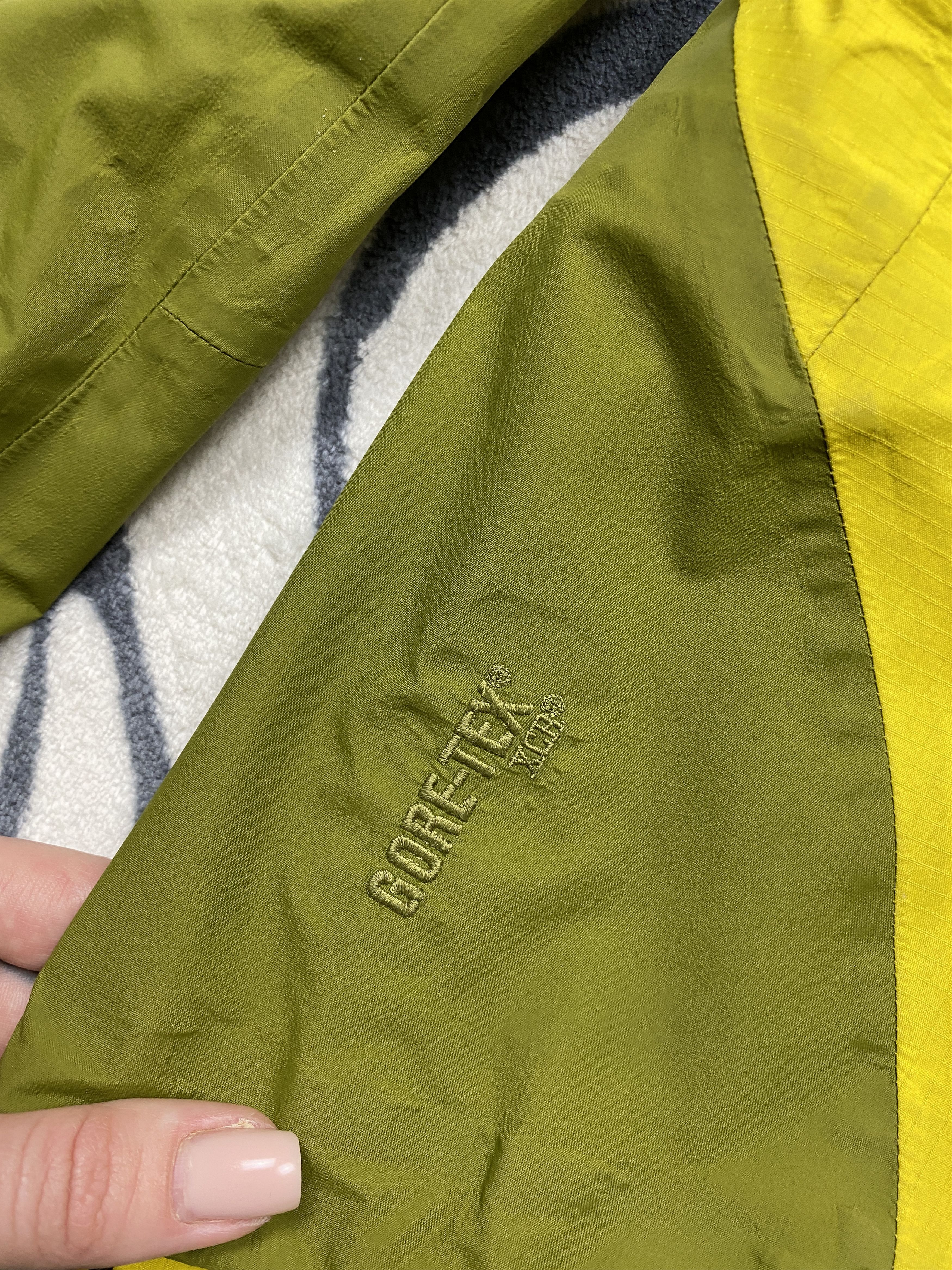 Norrona Norrona Vintage Mens Gore Tex Jacket Size US M / EU 48-50 / 2 - 5 Thumbnail
