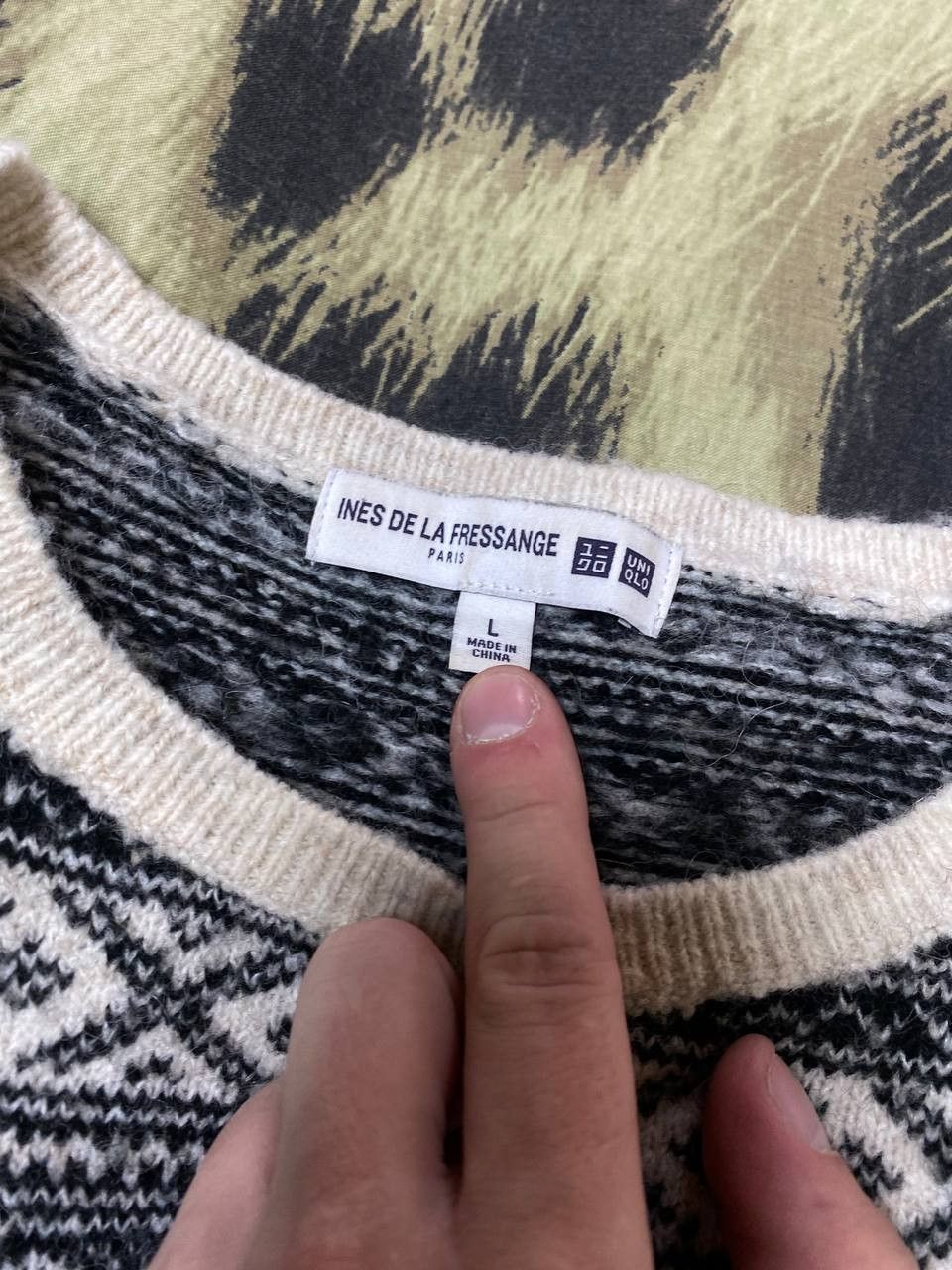 Uniqlo Vintage print Sweaters Uniqlo Y2K size L streetwear Size US L / EU 52-54 / 3 - 2 Thumbnail
