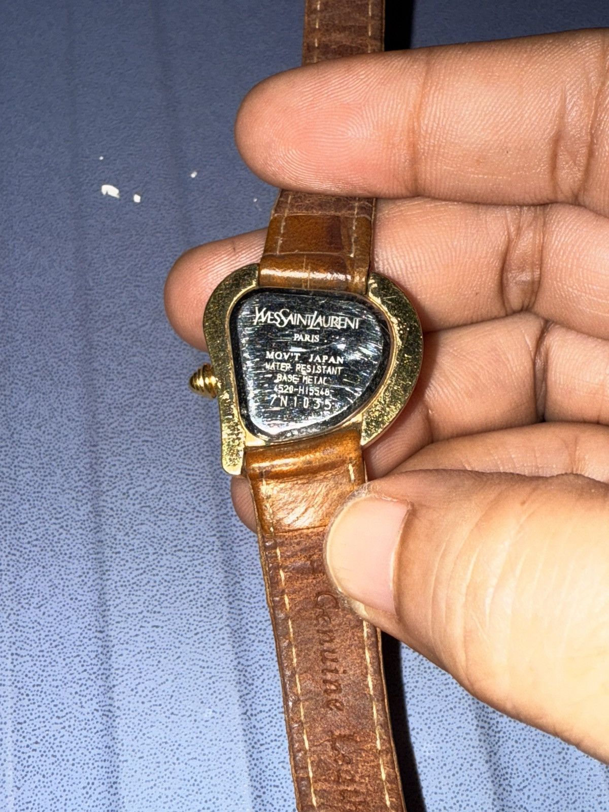 Yves Saint Laurent Yves Saint Laurent YSL Heart Gold White Dial Quartz Size ONE SIZE - 2 Thumbnail
