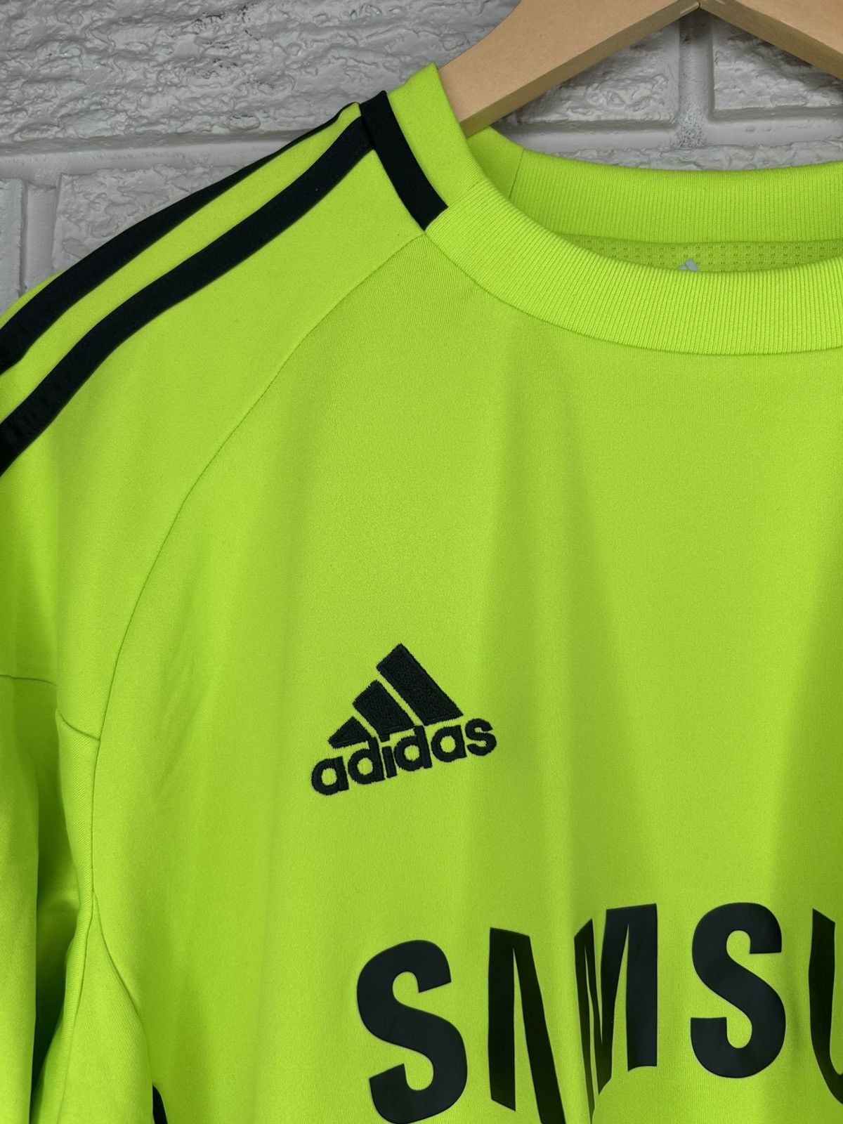 Adidas Adidas Chelsea 2010 Long Sleeve Goalkeeper Jersey Size US L / EU 52-54 / 3 - 4 Thumbnail
