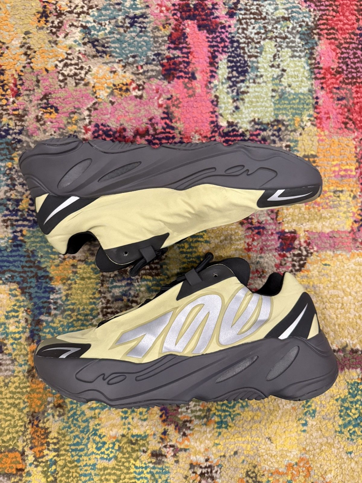 Adidas × Yeezy Yeezy Boost 700 MNVN Size US 10.5 / EU 43-44 - 1 Thumbnail