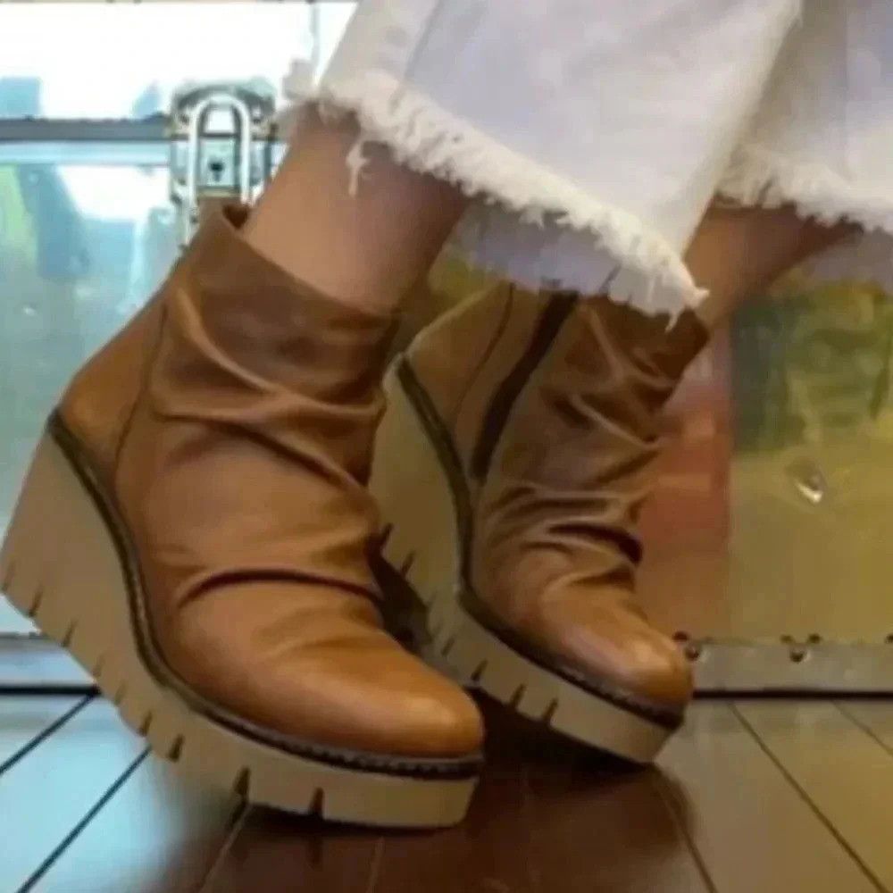Diba True NIFT TEE by Diba True Leather Platforms New Size US 11 / IT 41 - 1 Thumbnail