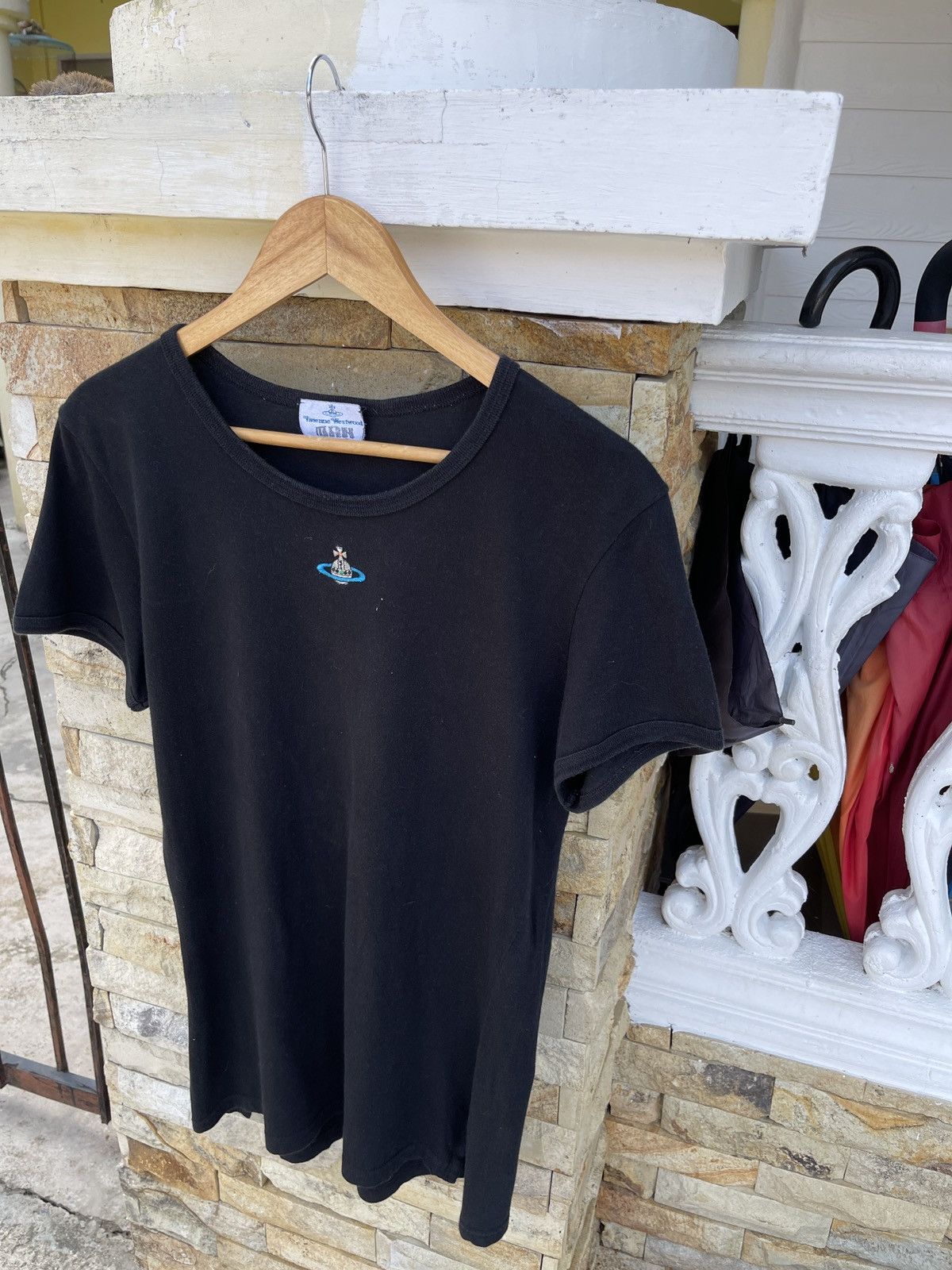 Vivienne Westwood Rare🔥Vtg VIVIENNE WESTWOOD MAN Embroidery T Shirt Size S / US 4 / IT 40 - 3 Thumbnail