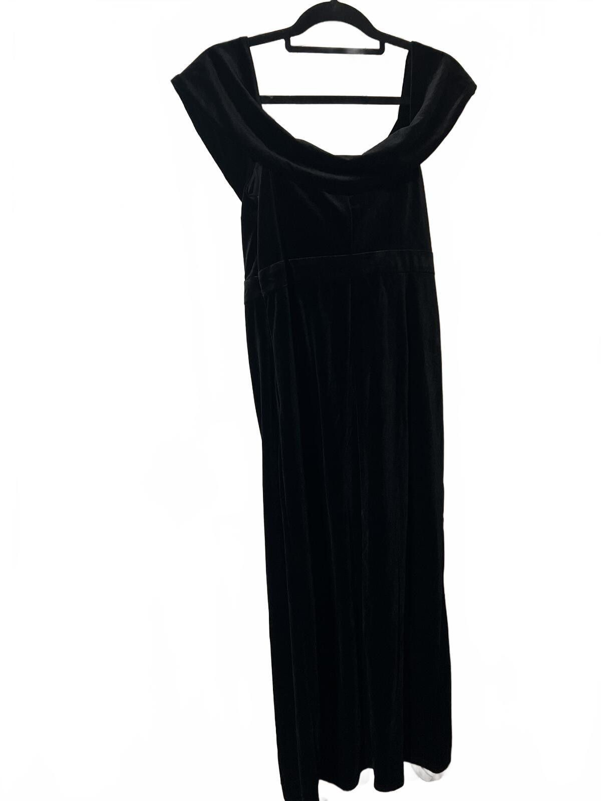 Lulus Lulus I'm Enchanted Black Velvet L elegant formal Size L / US 10 / IT 46 - 8 Thumbnail