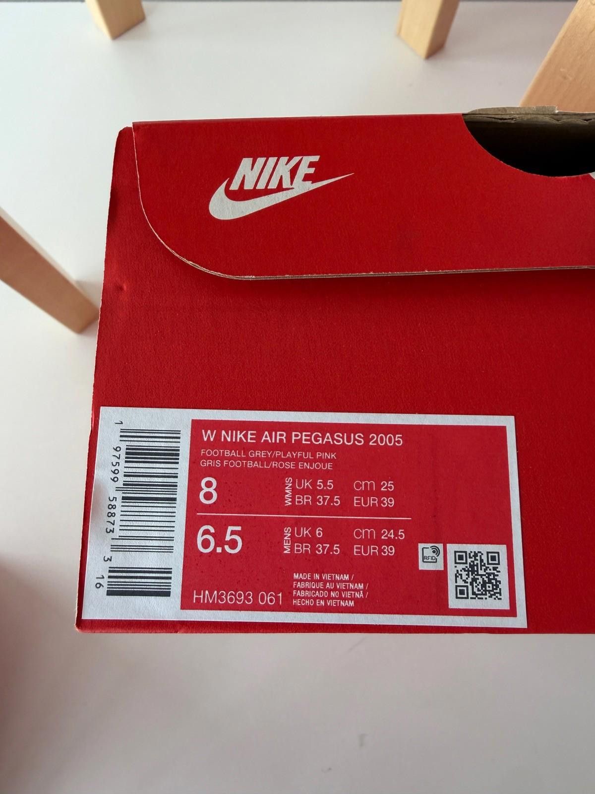 Nike new nike womens w air pegasus 2005 sneakers shoes pink 8 39 Size US 8 / IT 38 - 6 Thumbnail