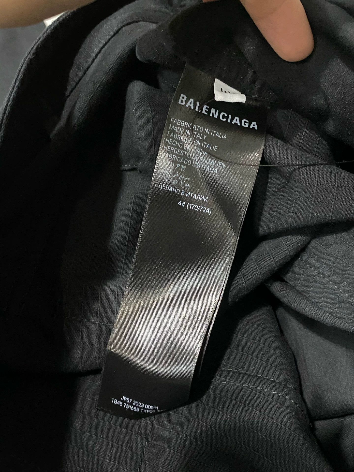 Balenciaga Balenciaga cargo shorts Size US 28 / EU 44 - 8 Thumbnail