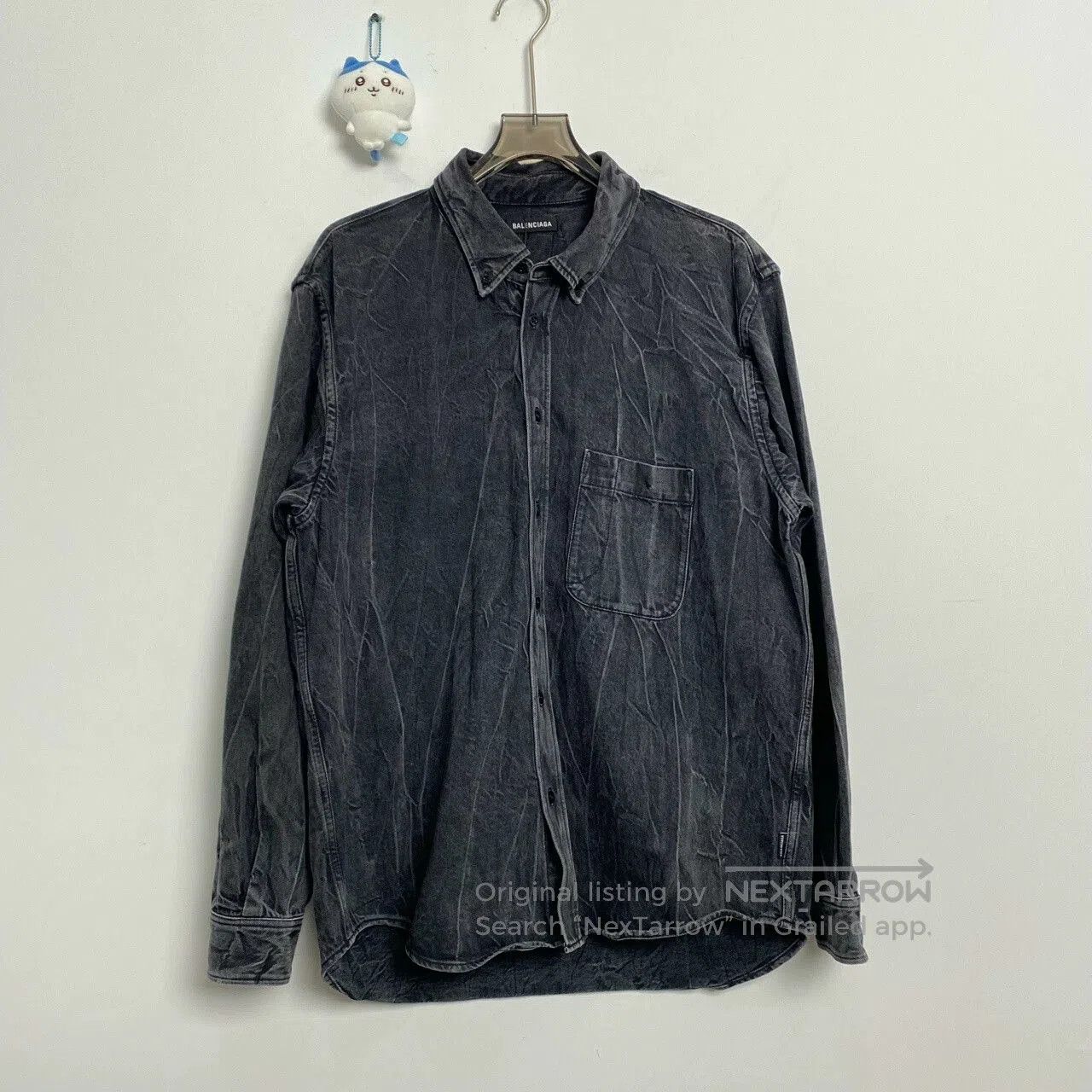 Balenciaga Balenciaga Distressed Logo Denim Shirt. Size US S / EU 44-46 / 1 - 1 Thumbnail