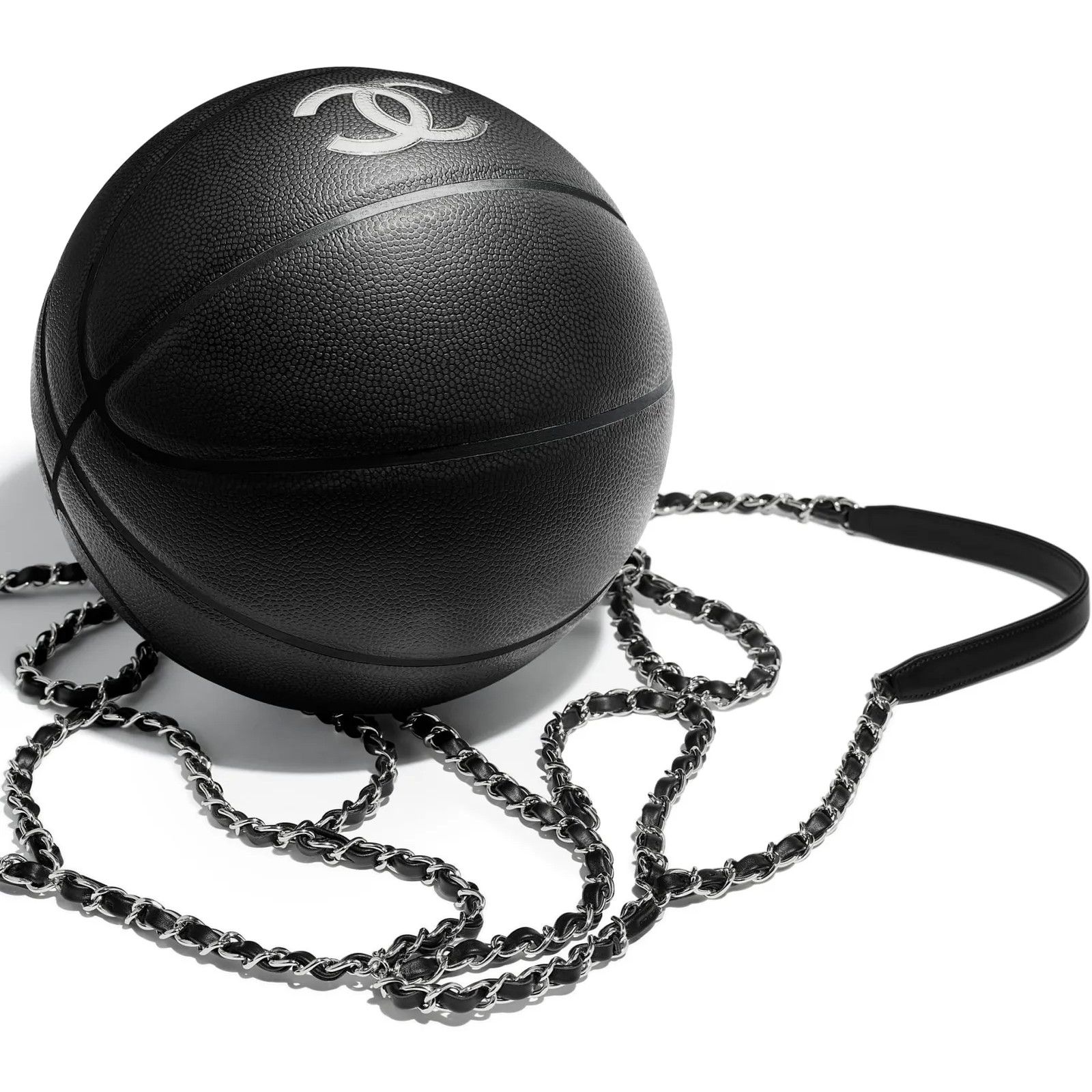 Chanel Chanel 19A Runway Rare Chain Net Harness Basketball Bag Size ONE SIZE - 6 Thumbnail