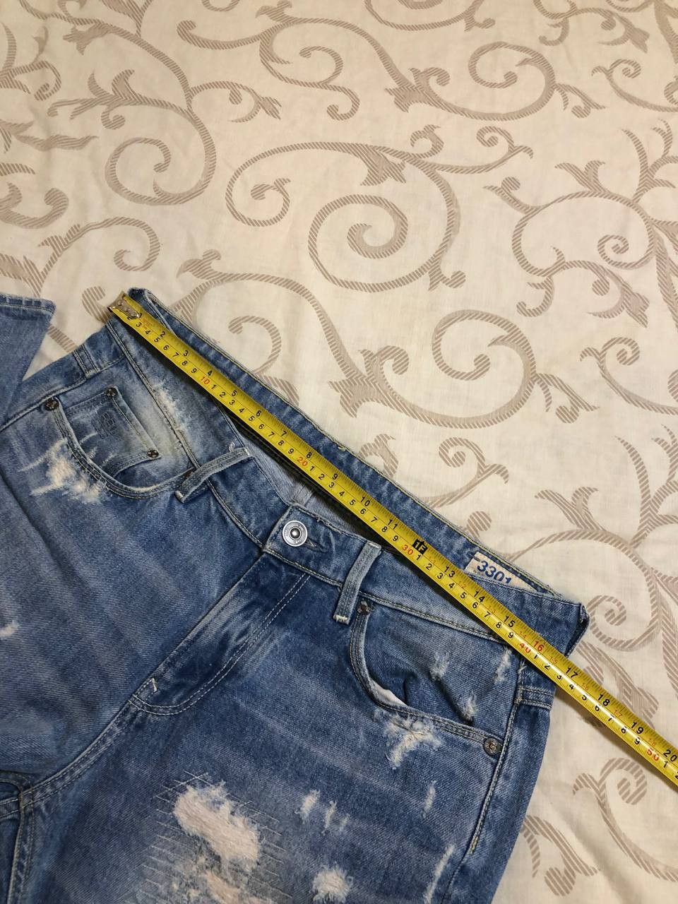 G-Star G-Star RAW 3301 Distressed Wash Heavy Fade & Paint Archive Size US 32 / EU 48 - 16 Thumbnail