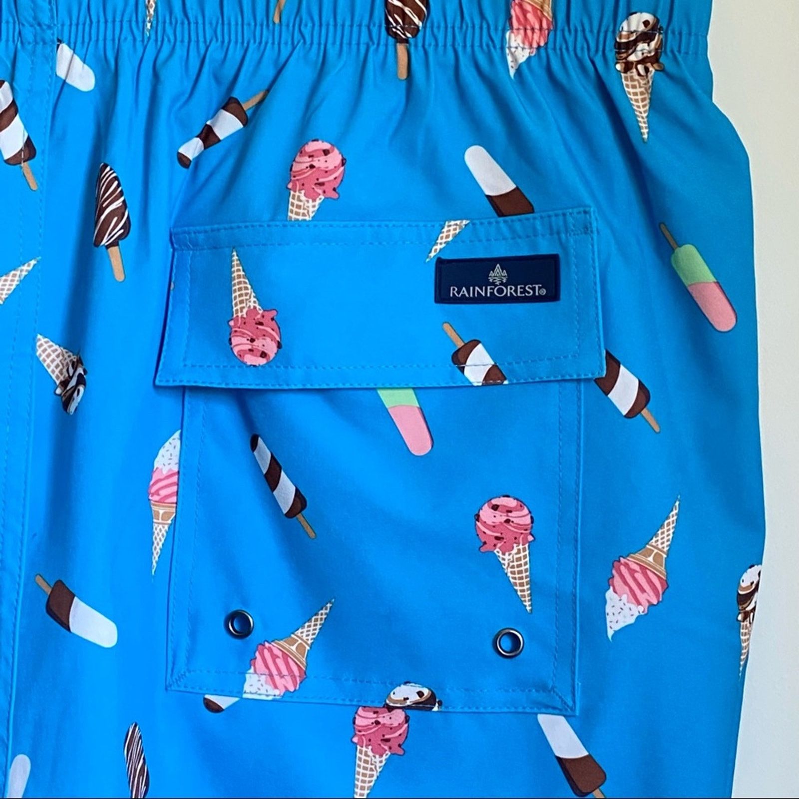 Rainforest NWT Rainforest Ice Cream Swim Trunks Size US 42 / EU 58 - 3 Thumbnail