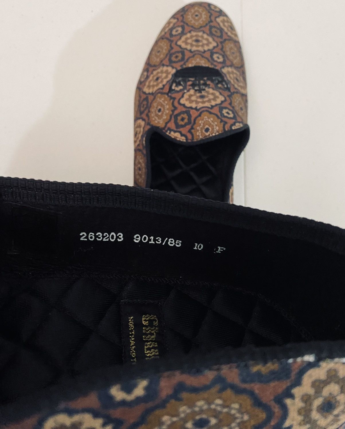 Church's Church’s 🏴󠁧󠁢󠁥󠁮󠁧󠁿 Kanvas Quilted Insole Suede House Slipper 11 New Size US 11 / EU 44 - 3 Thumbnail